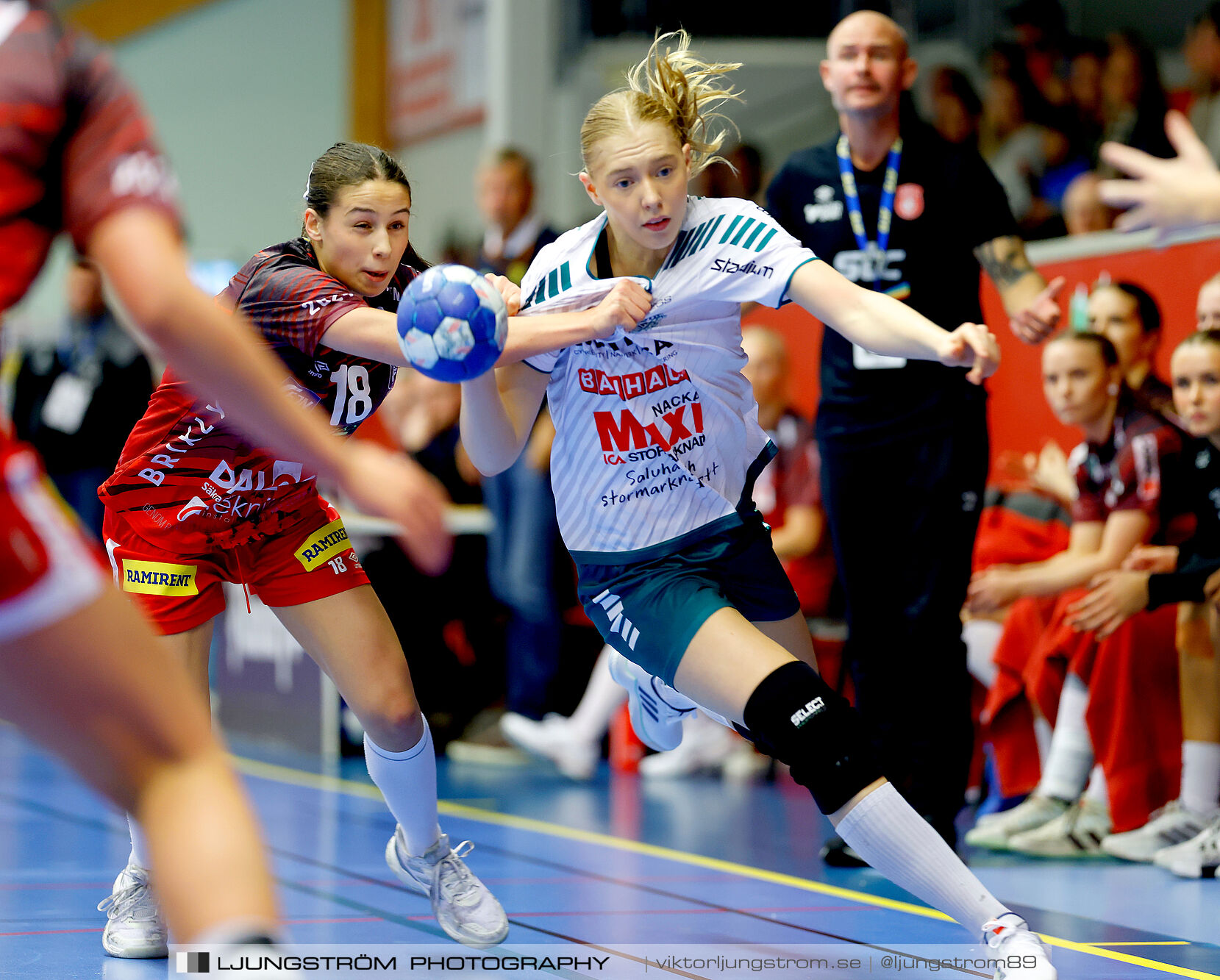 Skövde HF-Skuru IK 28-30,dam,Skövde Idrottshall,Skövde,Sverige,Handboll,,2024,352575