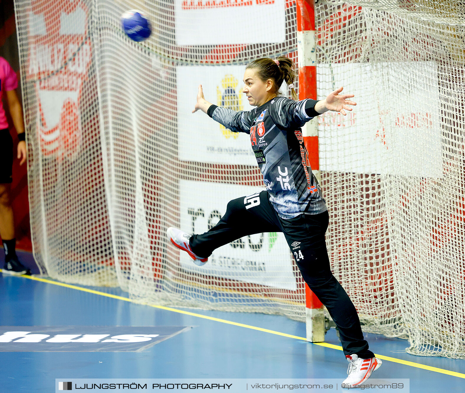 Skövde HF-HK Aranäs 27-29,dam,Skövde Idrottshall,Skövde,Sverige,Handboll,,2024,352920