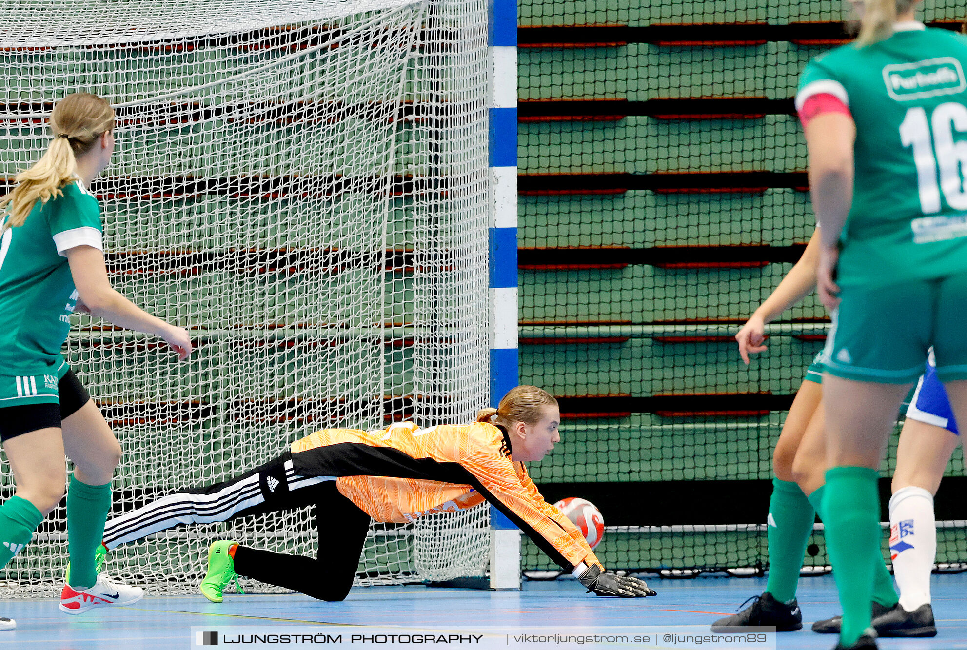Skövde Futsalcup 2024 Damer 1 4-final Våmbs IF-Kinnarp-Slutarps IF,dam,Arena Skövde,Skövde,Sverige,Futsal,,2024,354214