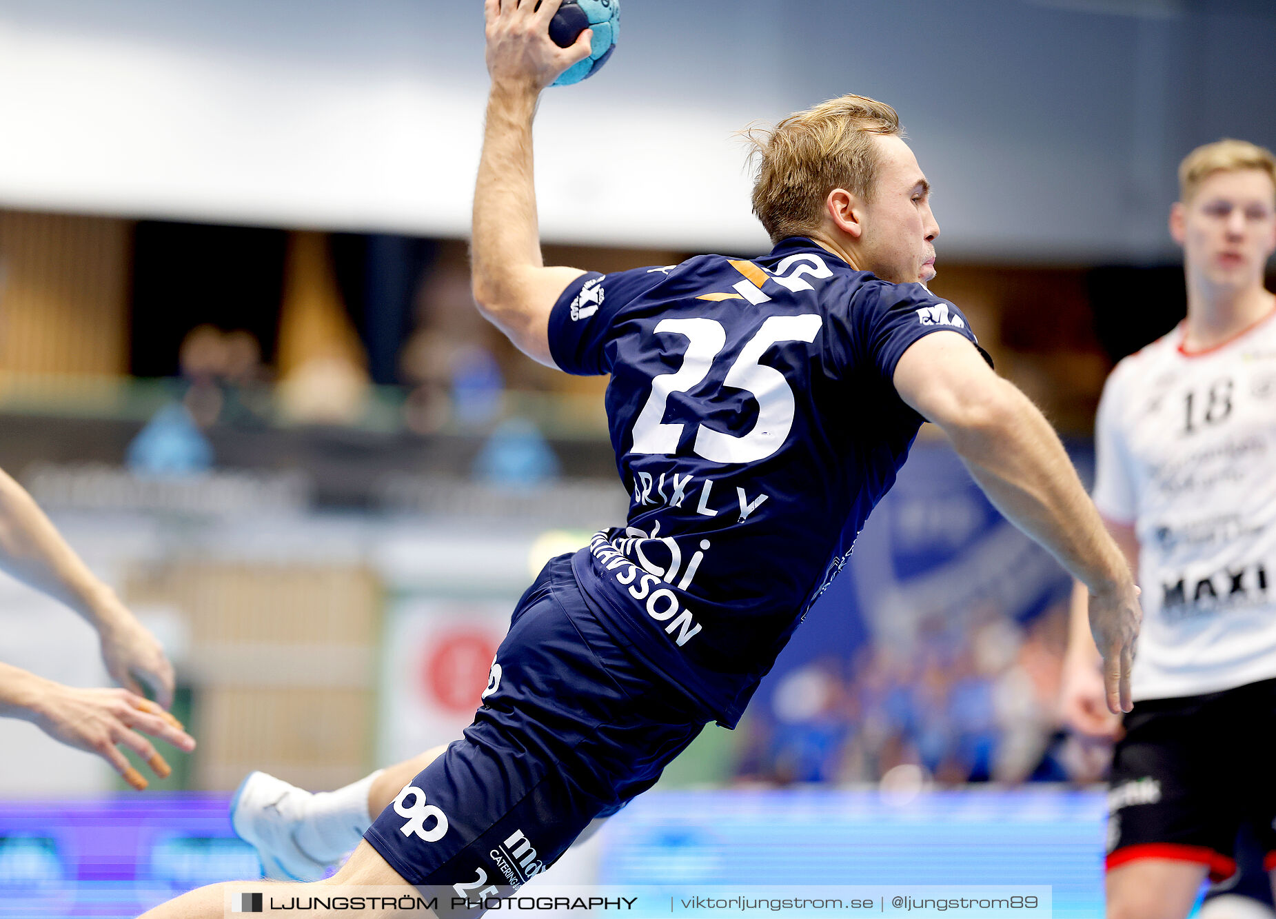 IFK Skövde HK-Eskilstuna Guif IF 34-23,herr,Arena Skövde,Skövde,Sverige,Handboll,,2024,355120