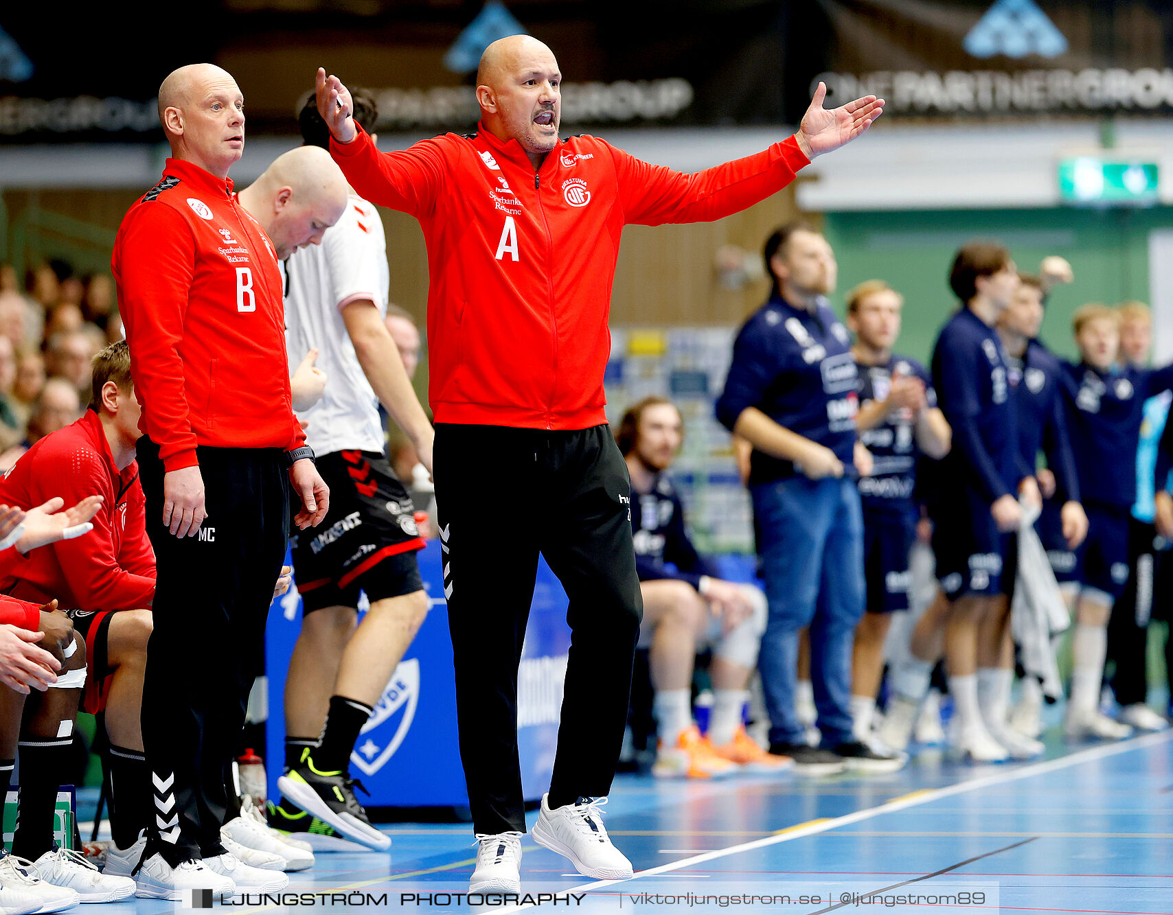 IFK Skövde HK-Eskilstuna Guif IF 34-23,herr,Arena Skövde,Skövde,Sverige,Handboll,,2024,355156