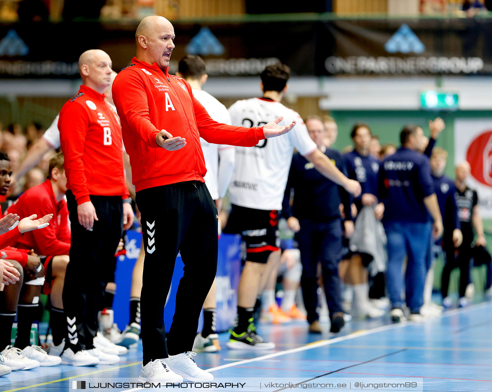 IFK Skövde HK-Eskilstuna Guif IF 34-23,herr,Arena Skövde,Skövde,Sverige,Handboll,,2024,355158