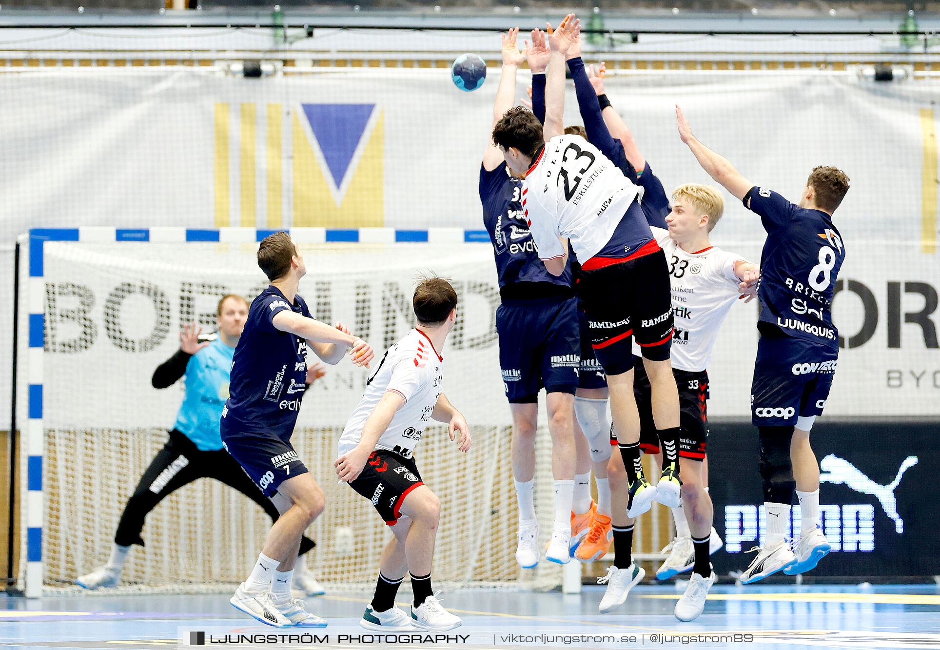 IFK Skövde HK-Eskilstuna Guif IF 34-23,herr,Arena Skövde,Skövde,Sverige,Handboll,,2024,355159