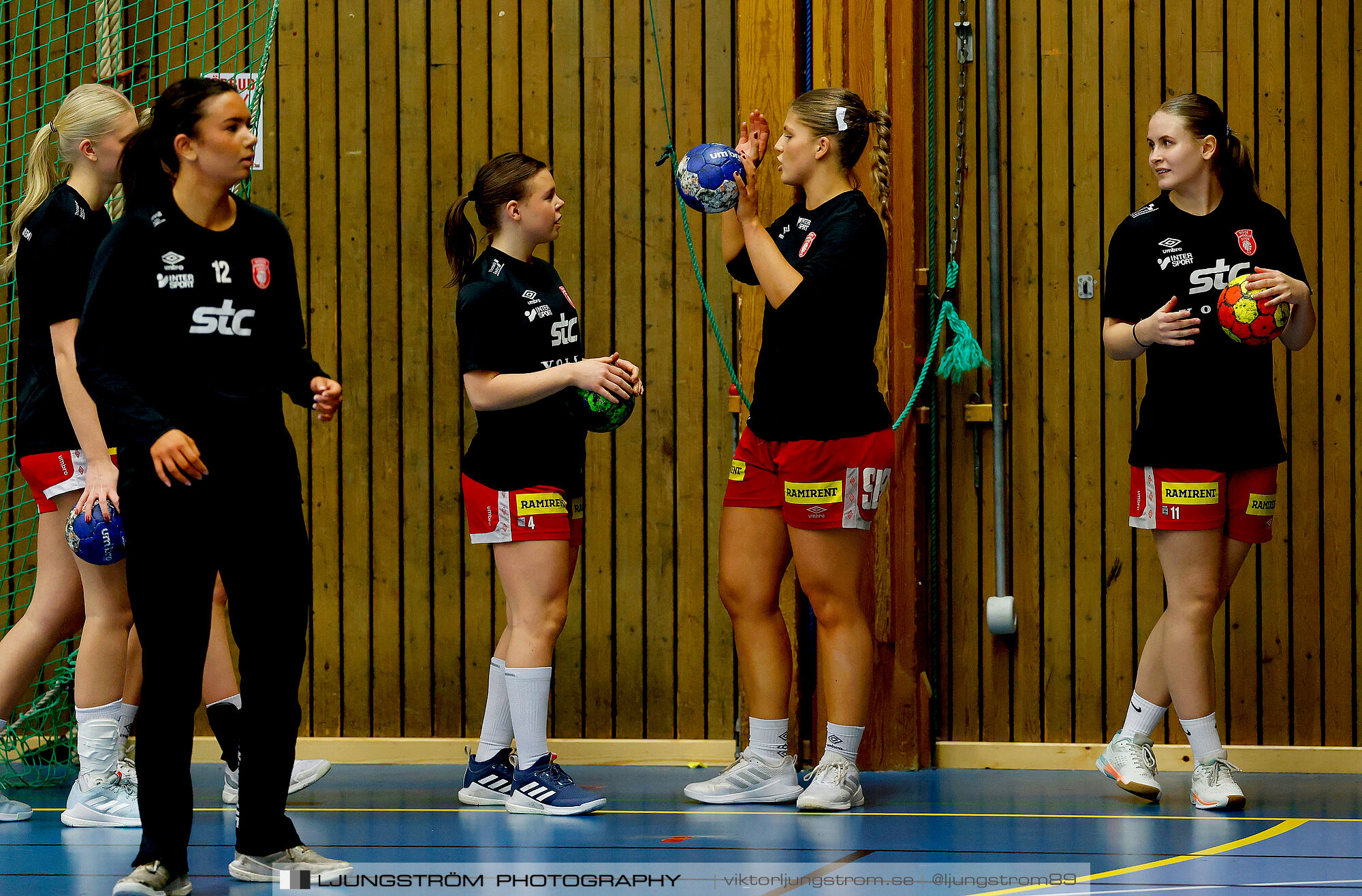 HK Country-HK Somby Skövde 27-38,dam,Arena Skövde,Skövde,Sverige,Handboll,,2024,355162