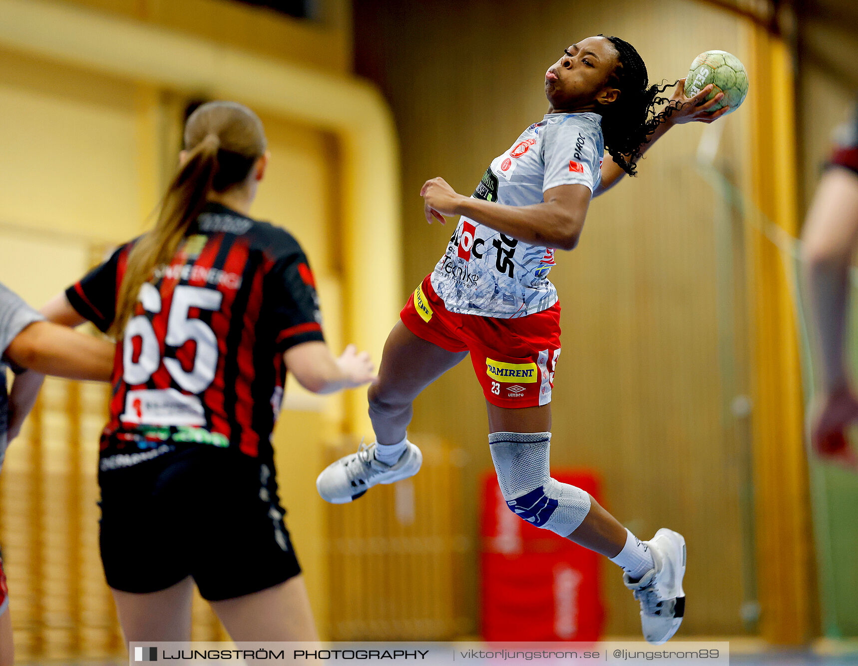 HK Country-HK Somby Skövde 27-38,dam,Arena Skövde,Skövde,Sverige,Handboll,,2024,355213