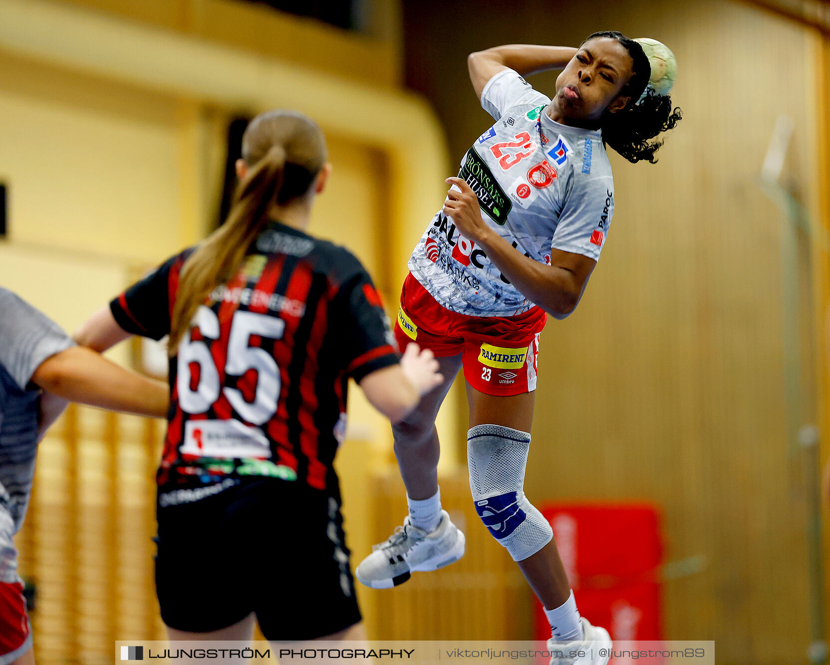 HK Country-HK Somby Skövde 27-38,dam,Arena Skövde,Skövde,Sverige,Handboll,,2024,355214