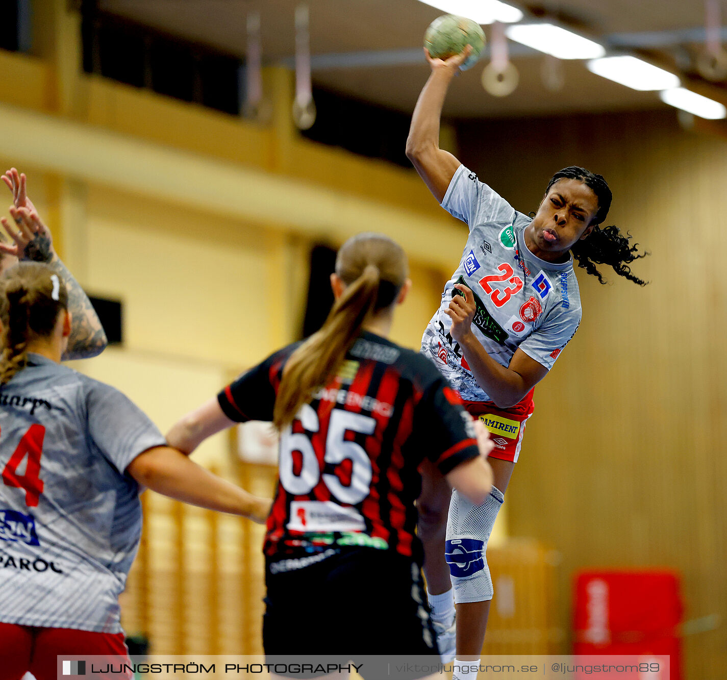 HK Country-HK Somby Skövde 27-38,dam,Arena Skövde,Skövde,Sverige,Handboll,,2024,355215