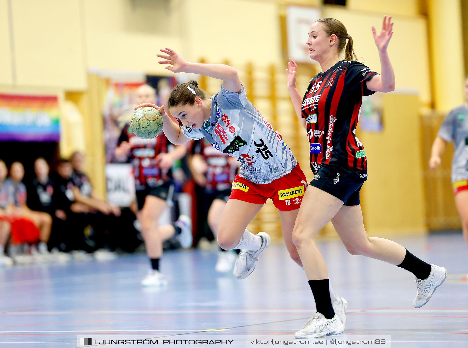 HK Country-HK Somby Skövde 27-38,dam,Arena Skövde,Skövde,Sverige,Handboll,,2024,355247