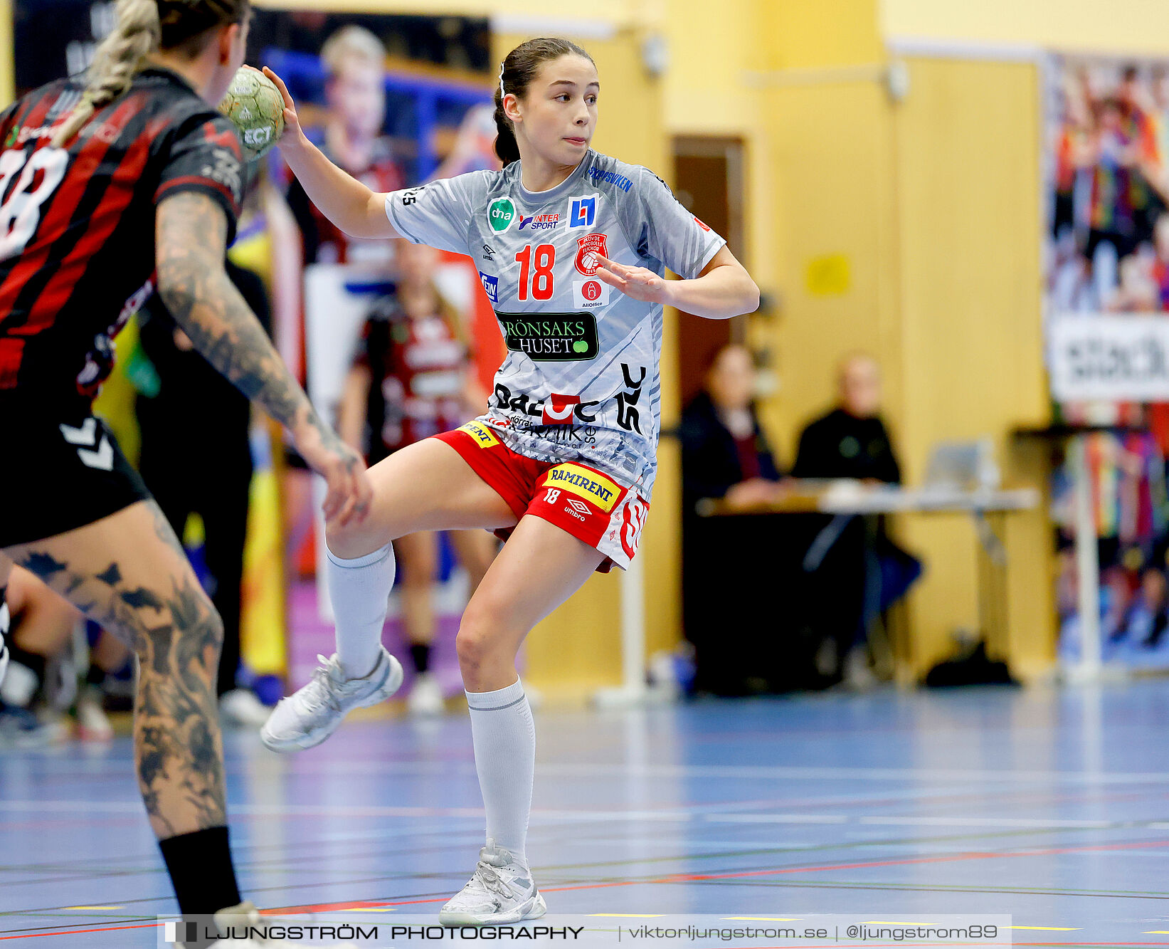 HK Country-HK Somby Skövde 27-38,dam,Arena Skövde,Skövde,Sverige,Handboll,,2024,355254