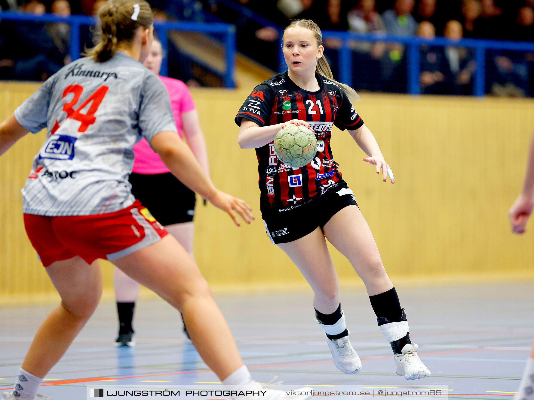 HK Country-HK Somby Skövde 27-38,dam,Arena Skövde,Skövde,Sverige,Handboll,,2024,355323