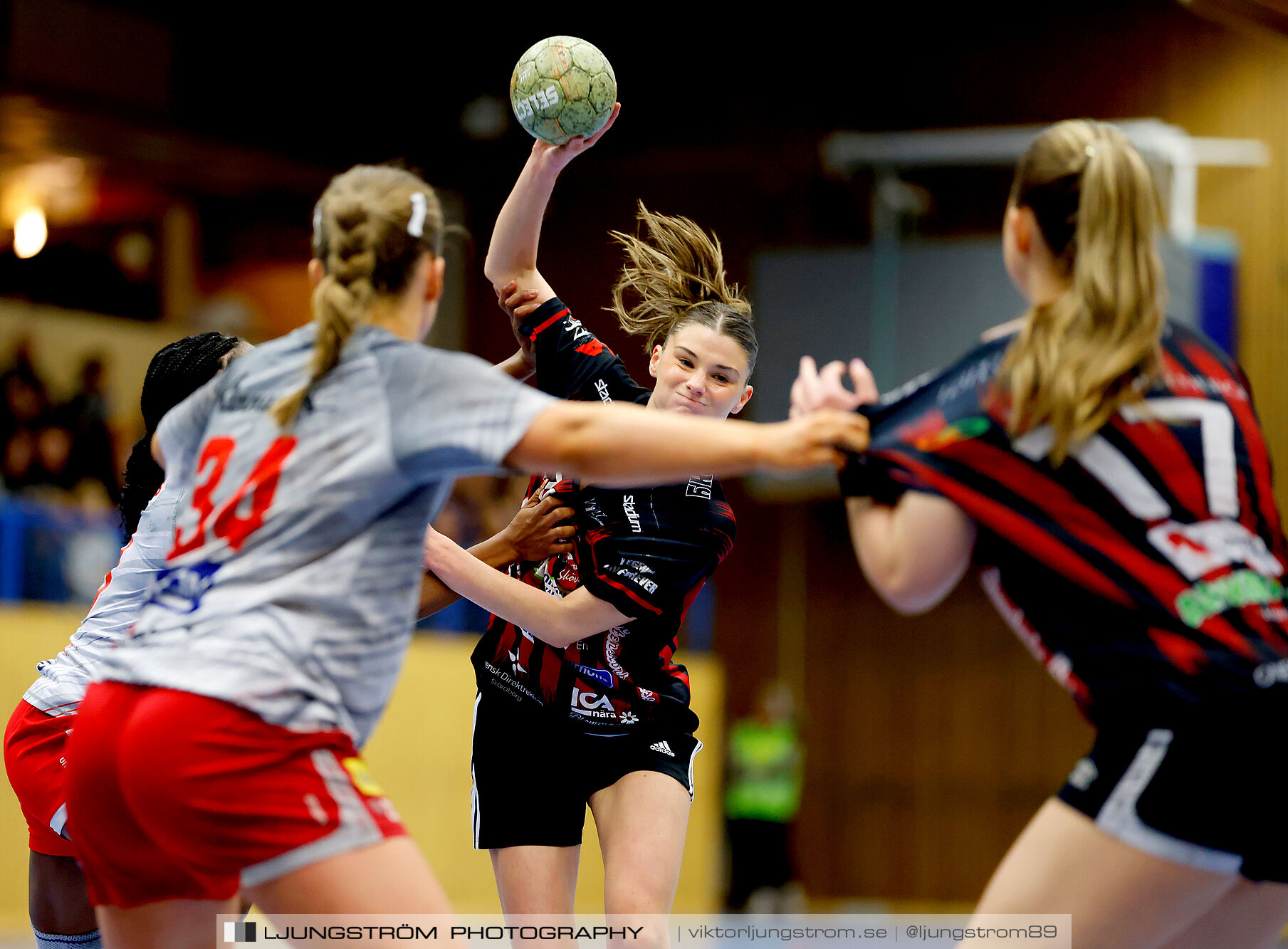 HK Country-HK Somby Skövde 27-38,dam,Arena Skövde,Skövde,Sverige,Handboll,,2024,355361