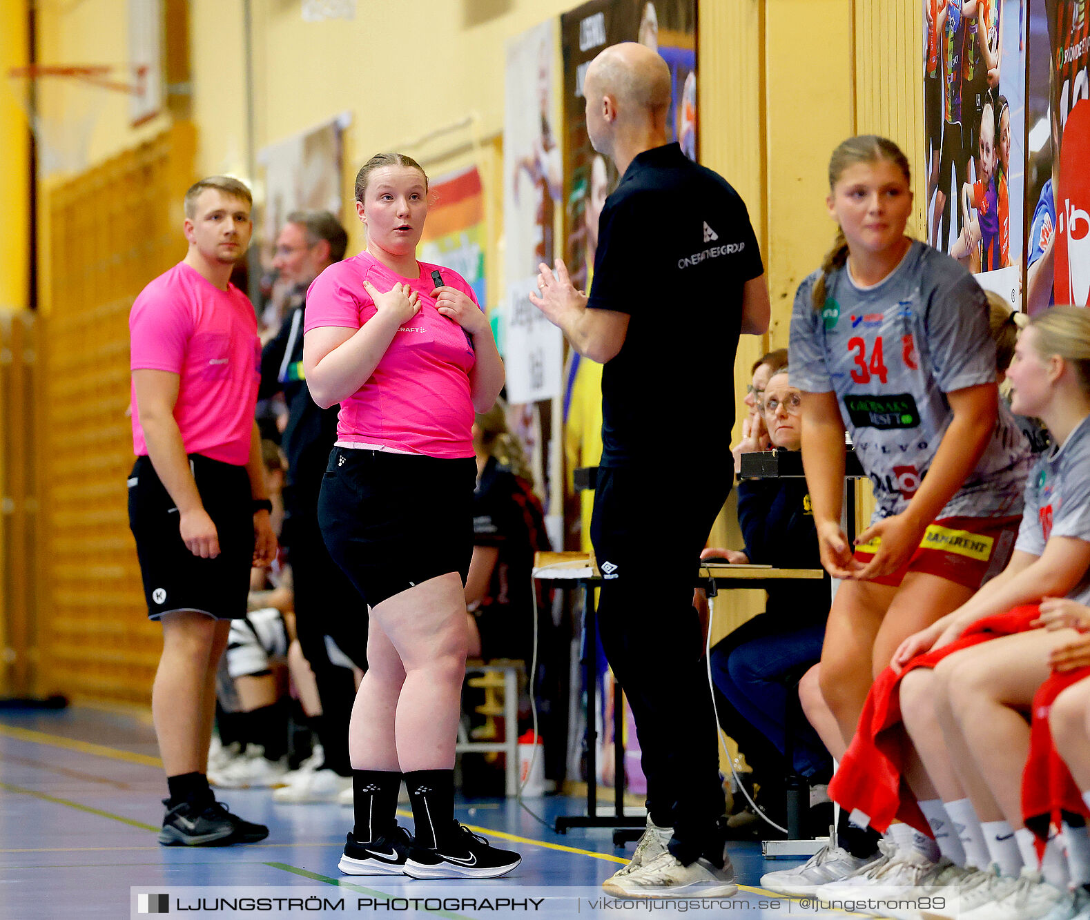 HK Country-HK Somby Skövde 27-38,dam,Arena Skövde,Skövde,Sverige,Handboll,,2024,355374