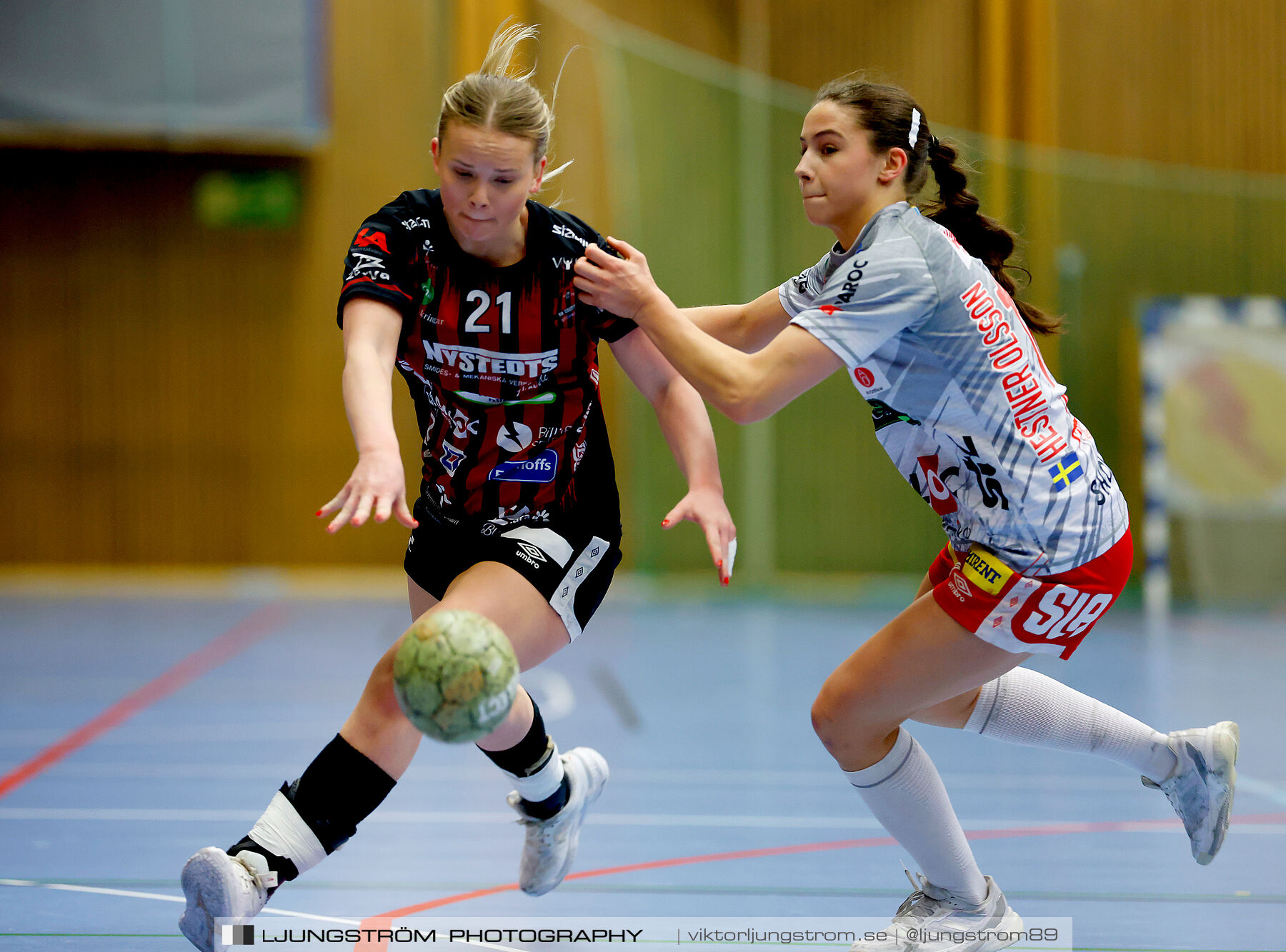 HK Country-HK Somby Skövde 27-38,dam,Arena Skövde,Skövde,Sverige,Handboll,,2024,355395