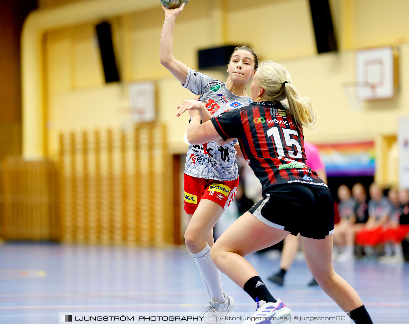 HK Country-HK Somby Skövde 27-38,dam,Arena Skövde,Skövde,Sverige,Handboll,,2024,355401