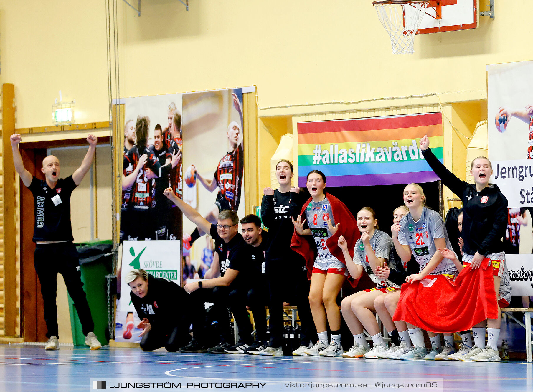 HK Country-HK Somby Skövde 27-38,dam,Arena Skövde,Skövde,Sverige,Handboll,,2024,355413