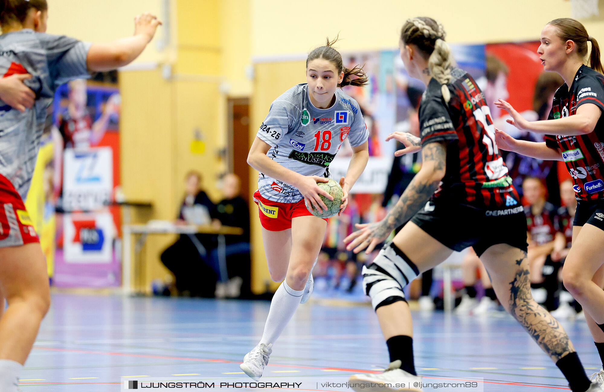 HK Country-HK Somby Skövde 27-38,dam,Arena Skövde,Skövde,Sverige,Handboll,,2024,355424