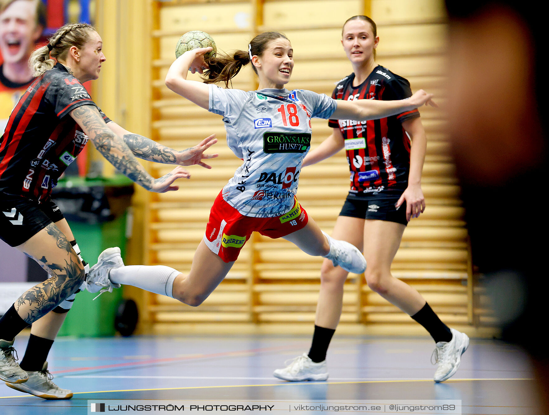 HK Country-HK Somby Skövde 27-38,dam,Arena Skövde,Skövde,Sverige,Handboll,,2024,355457