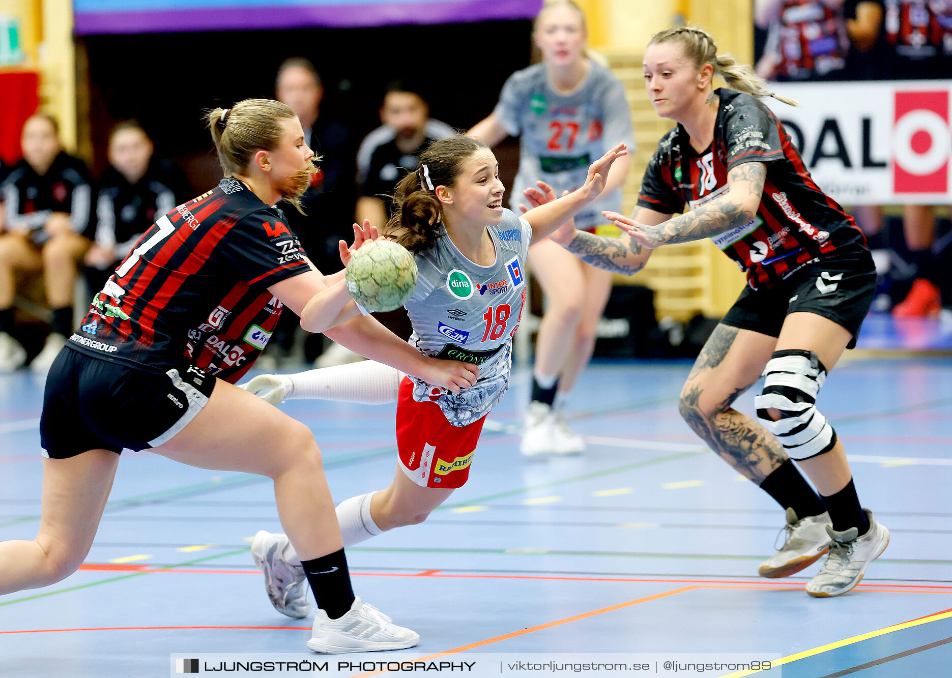 HK Country-HK Somby Skövde 27-38,dam,Arena Skövde,Skövde,Sverige,Handboll,,2024,355479
