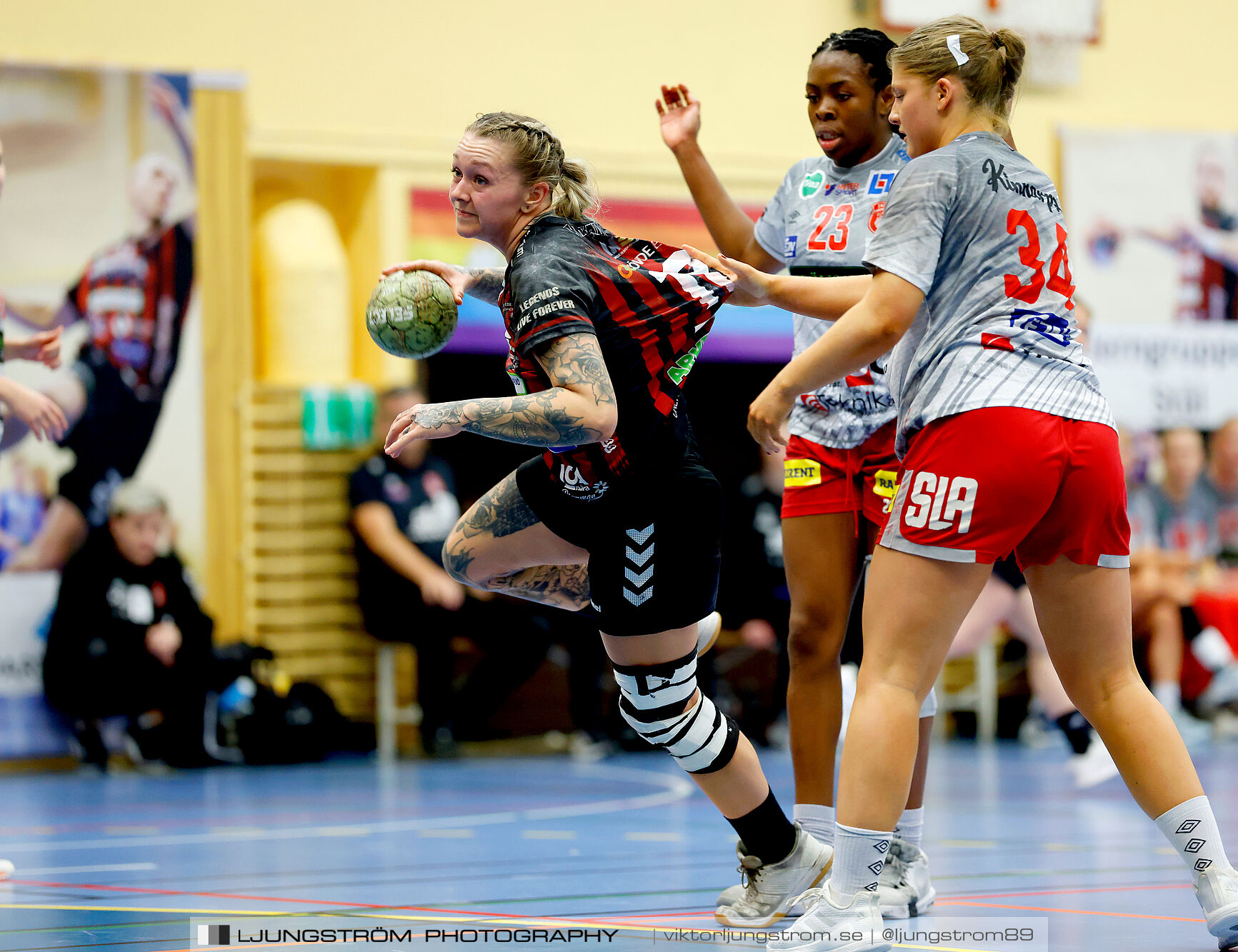 HK Country-HK Somby Skövde 27-38,dam,Arena Skövde,Skövde,Sverige,Handboll,,2024,355506