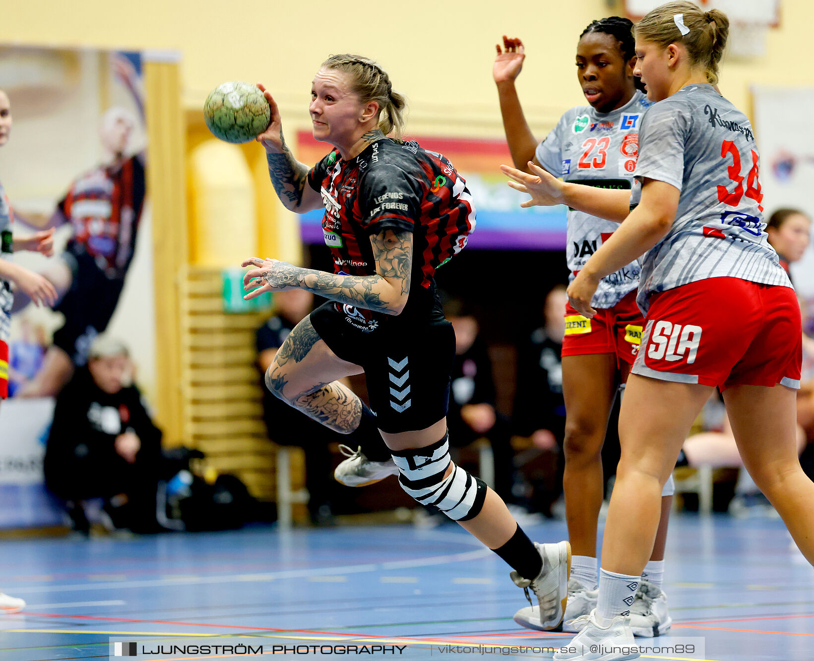 HK Country-HK Somby Skövde 27-38,dam,Arena Skövde,Skövde,Sverige,Handboll,,2024,355507
