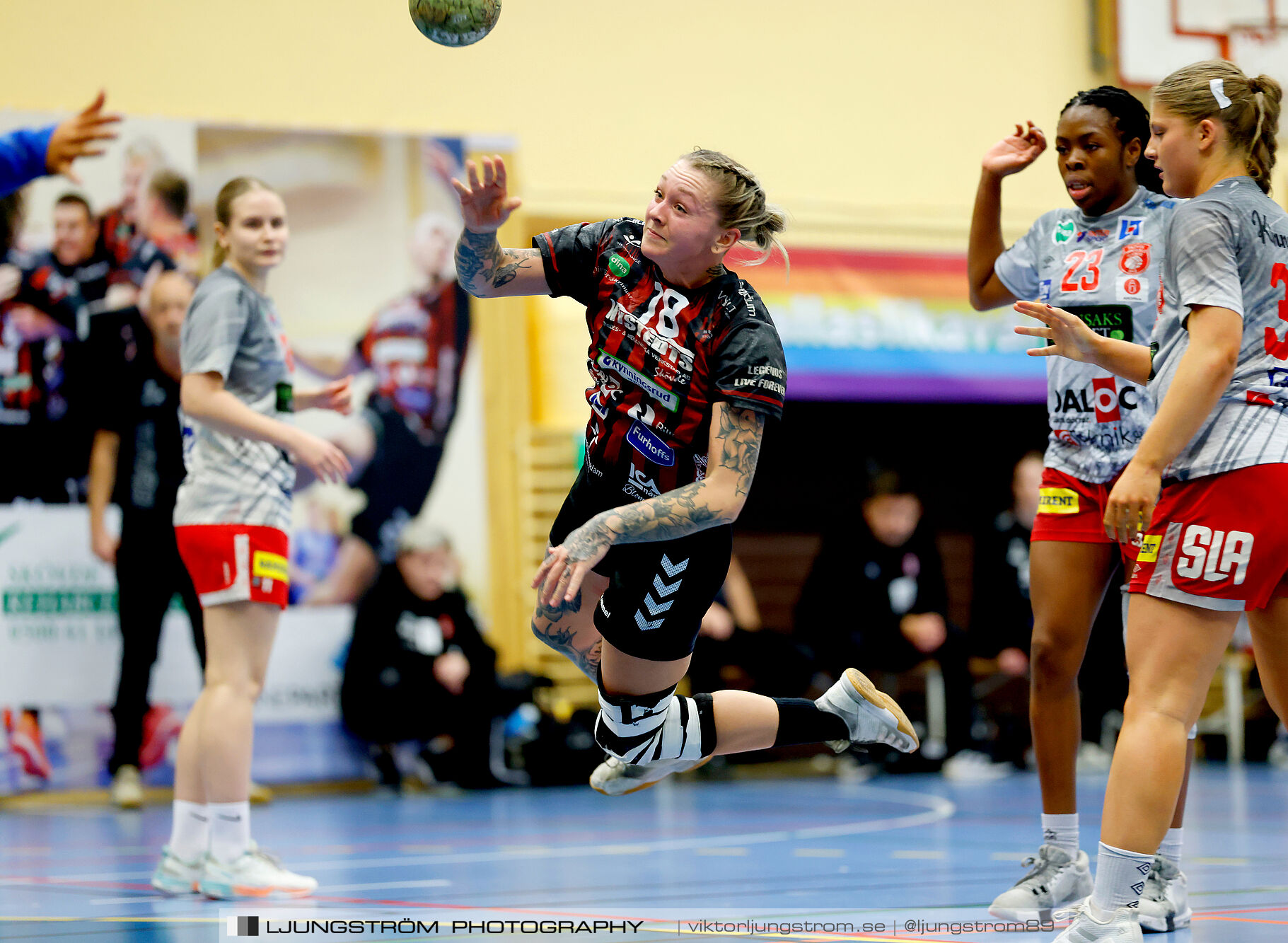 HK Country-HK Somby Skövde 27-38,dam,Arena Skövde,Skövde,Sverige,Handboll,,2024,355508