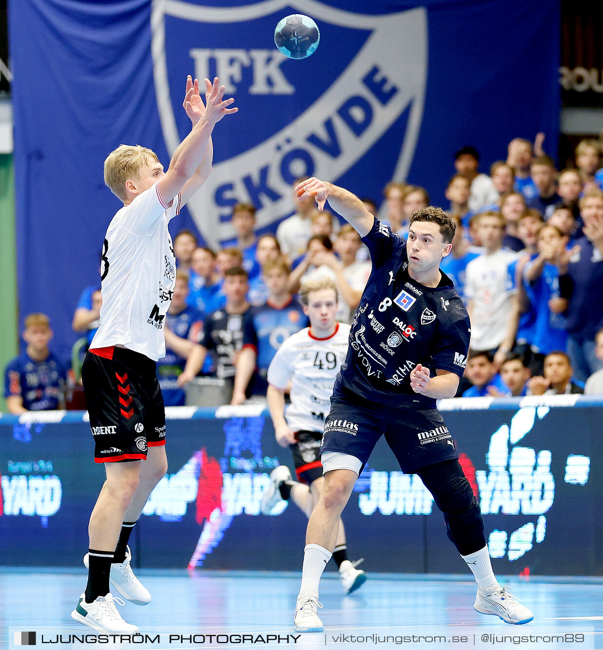 IFK Skövde HK-Eskilstuna Guif IF 34-23,herr,Arena Skövde,Skövde,Sverige,Handboll,,2024,355580