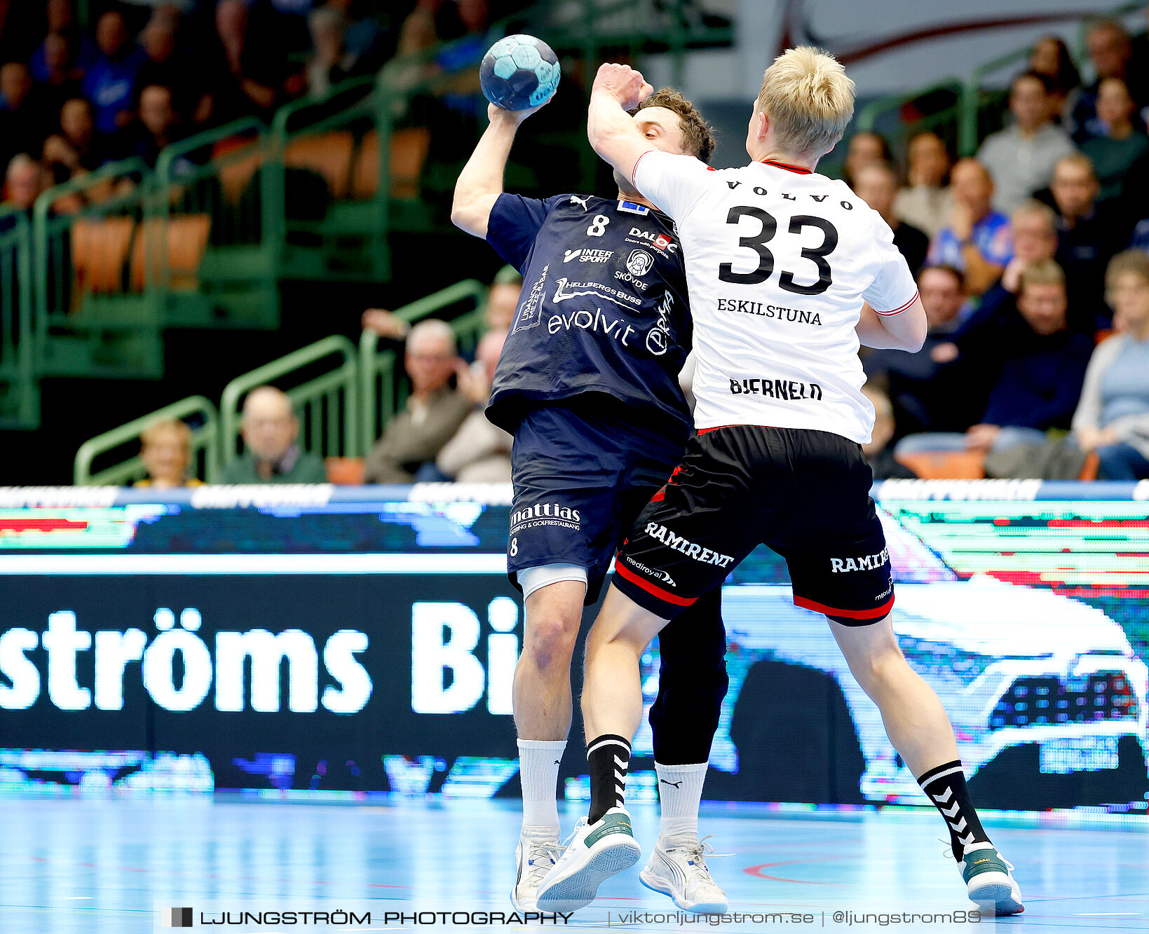 IFK Skövde HK-Eskilstuna Guif IF 34-23,herr,Arena Skövde,Skövde,Sverige,Handboll,,2024,355591