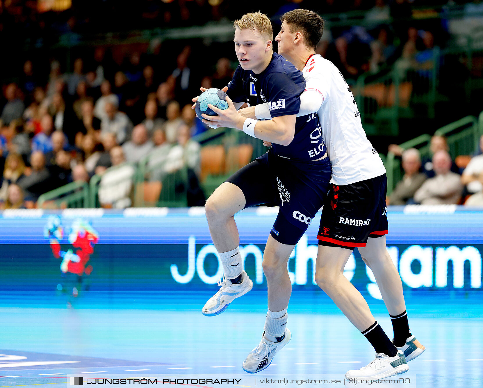 IFK Skövde HK-Eskilstuna Guif IF 34-23,herr,Arena Skövde,Skövde,Sverige,Handboll,,2024,355592