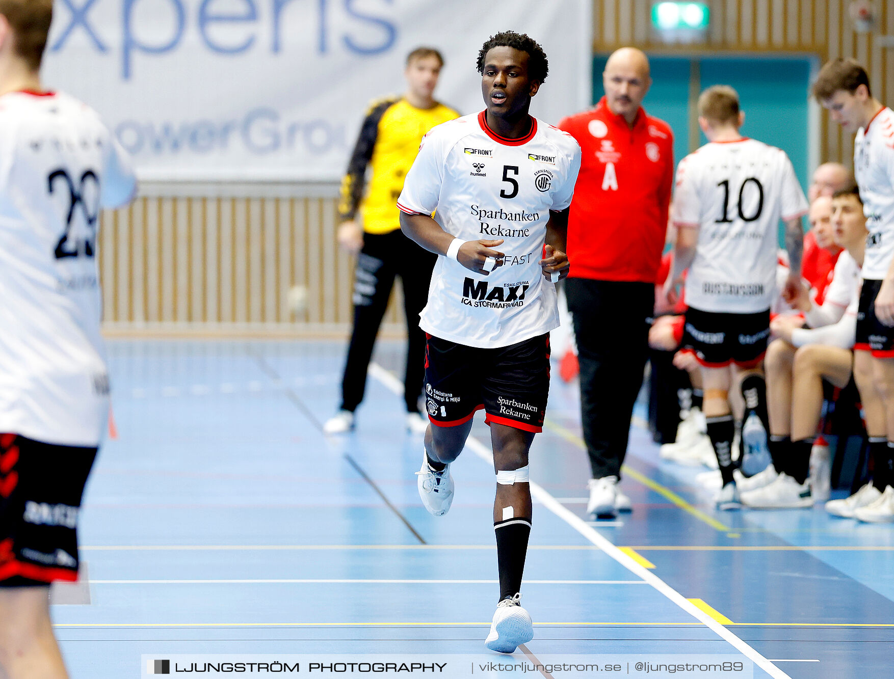 IFK Skövde HK-Eskilstuna Guif IF 34-23,herr,Arena Skövde,Skövde,Sverige,Handboll,,2024,355630