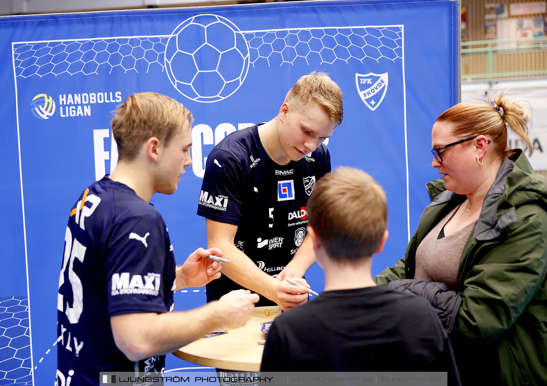 IFK Skövde HK-Eskilstuna Guif IF 34-23,herr,Arena Skövde,Skövde,Sverige,Handboll,,2024,355761