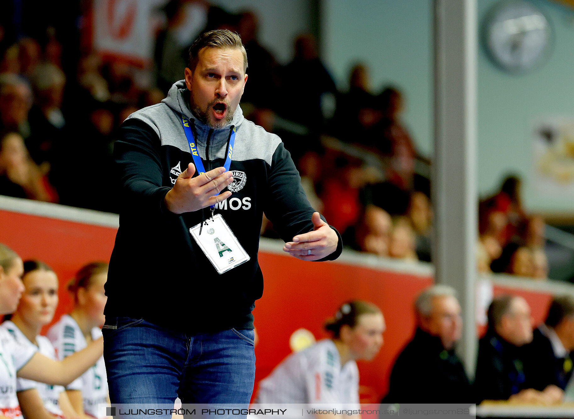 Skövde HF-Skuru IK 28-30,dam,Skövde Idrottshall,Skövde,Sverige,Handboll,,2024,355977