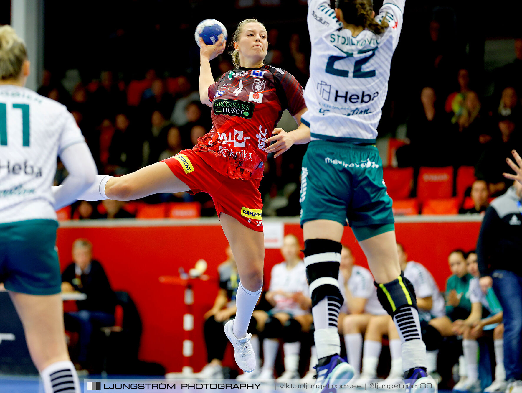 Skövde HF-Skuru IK 28-30,dam,Skövde Idrottshall,Skövde,Sverige,Handboll,,2024,356060
