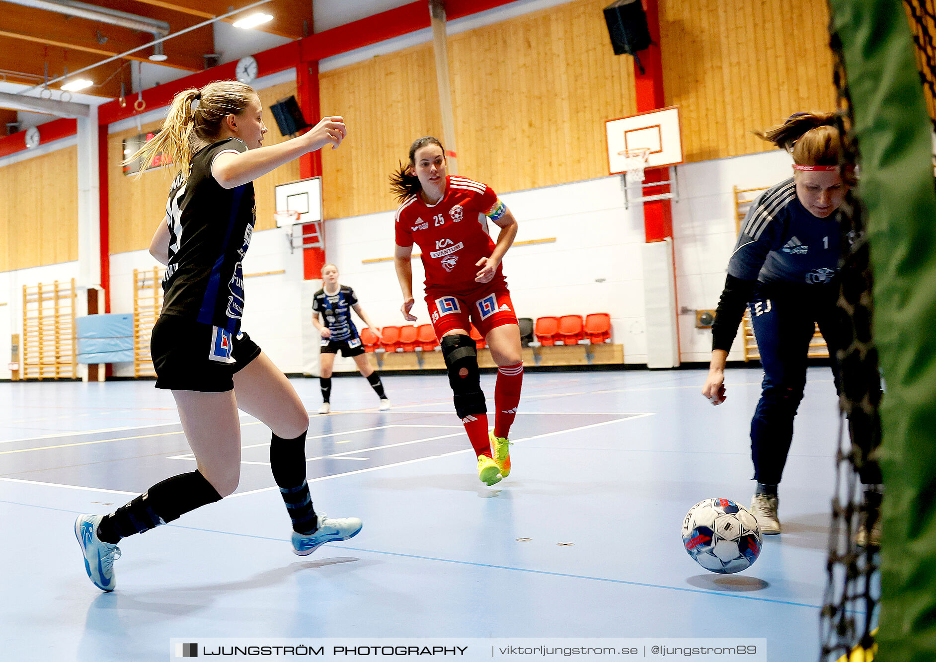 Dina-cupen 2025 FINAL Skövde KIK-Mariestads BoIS FF 3-0,dam,Idrottshallen,Töreboda,Sverige,Futsal,,2025,357499