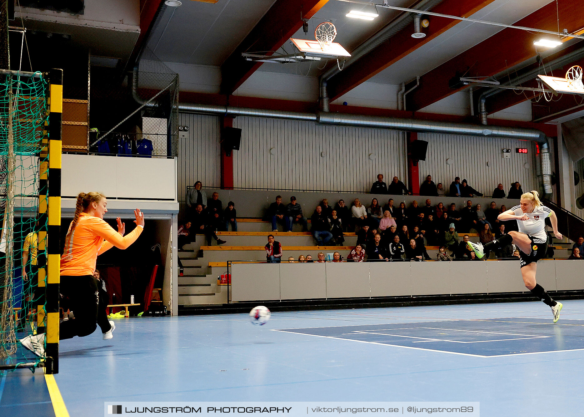 Dina-cupen 2025 1 2-final Skövde KIK-Ulvåkers IF 3-1,dam,Idrottshallen,Töreboda,Sverige,Futsal,,2025,358022