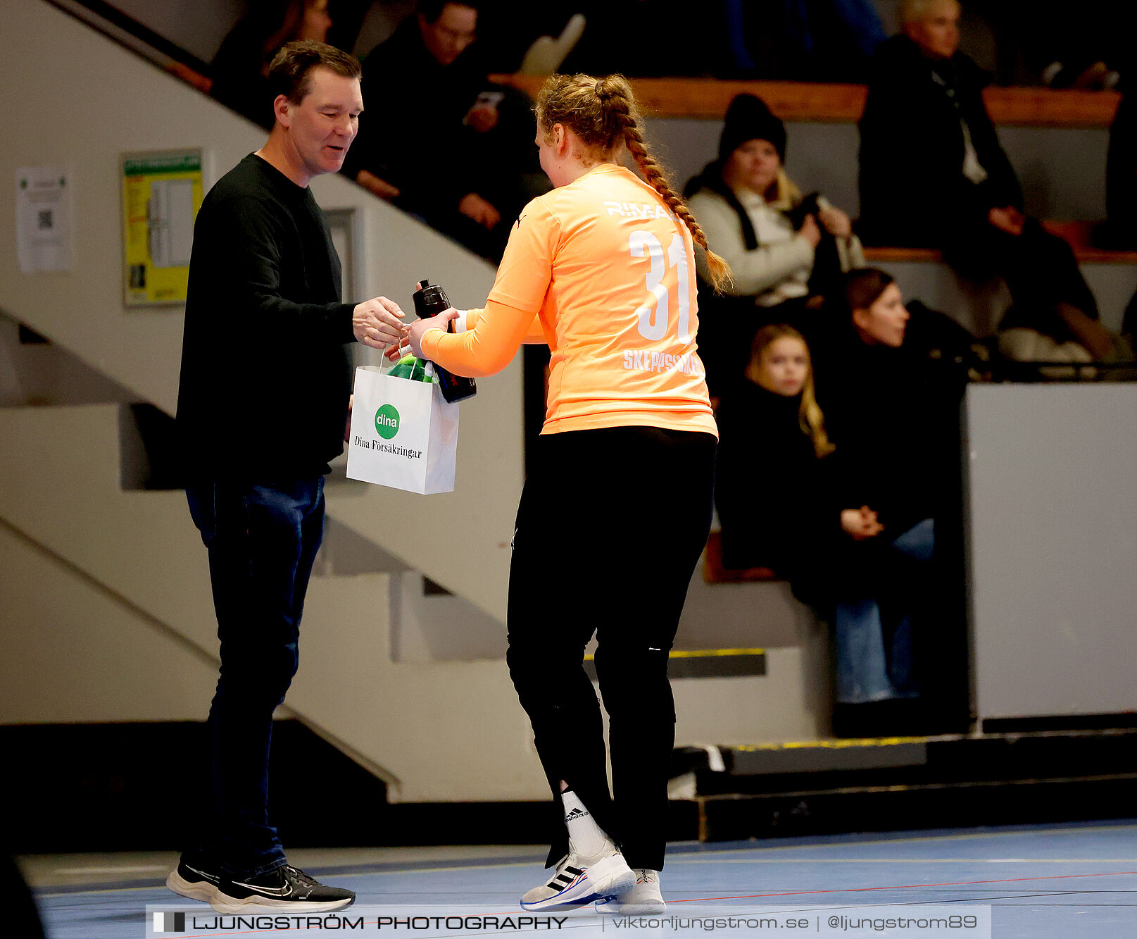 Dina-cupen 2025 1 2-final Skövde KIK-Ulvåkers IF 3-1,dam,Idrottshallen,Töreboda,Sverige,Futsal,,2025,358065