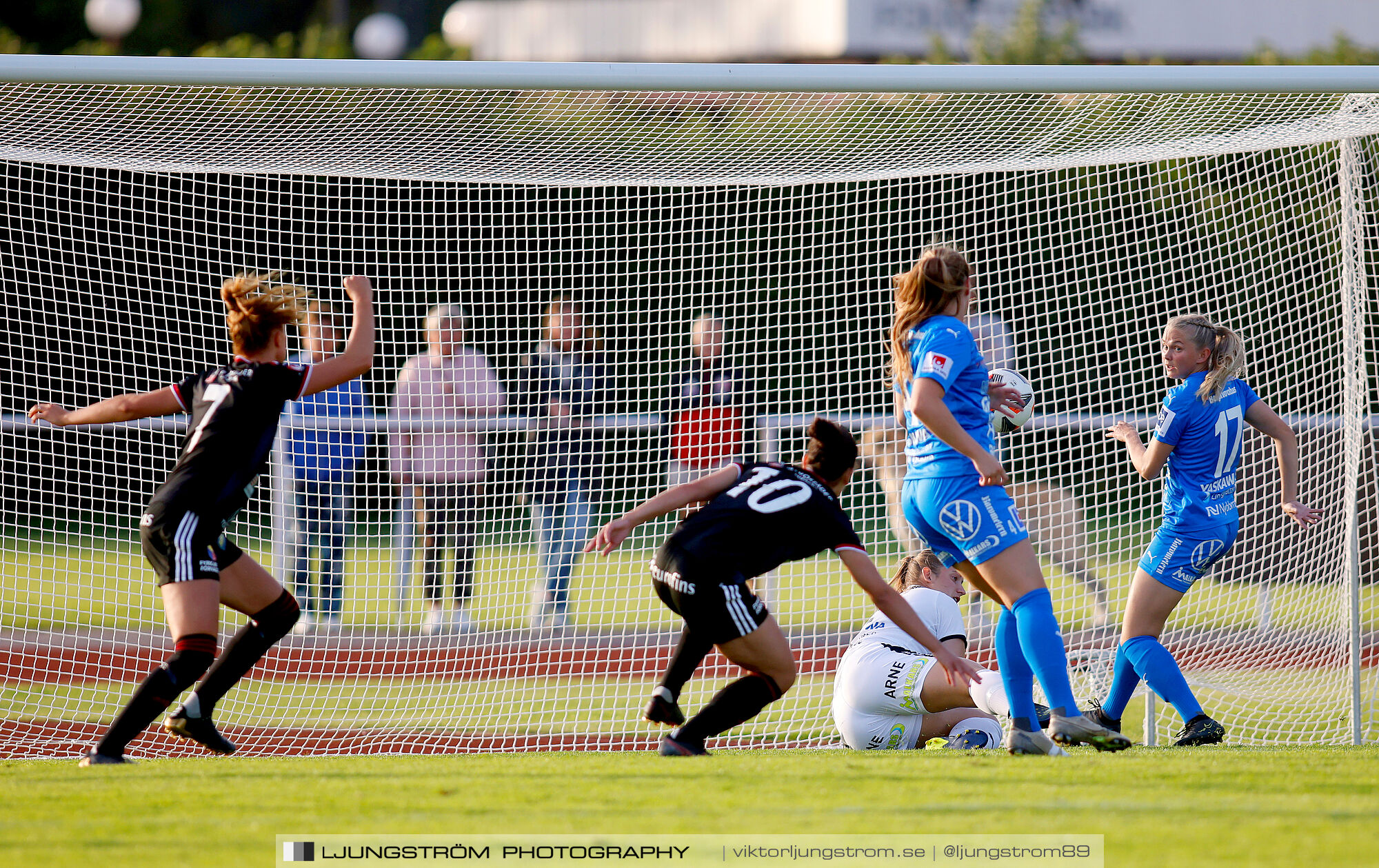 Lidköpings FK-IFK Kalmar 1-1,dam,Framnäs IP,Lidköping,Sverige,Fotboll,,2021,359012