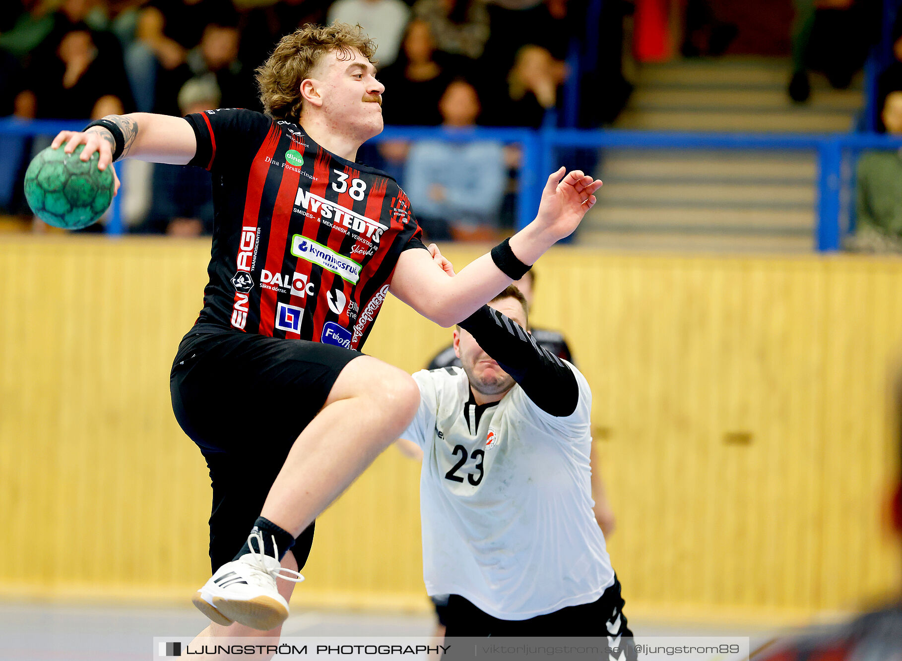 HK Country-HK Guldkroken 25-25,herr,Arena Skövde,Skövde,Sverige,Handboll,,2025,359383