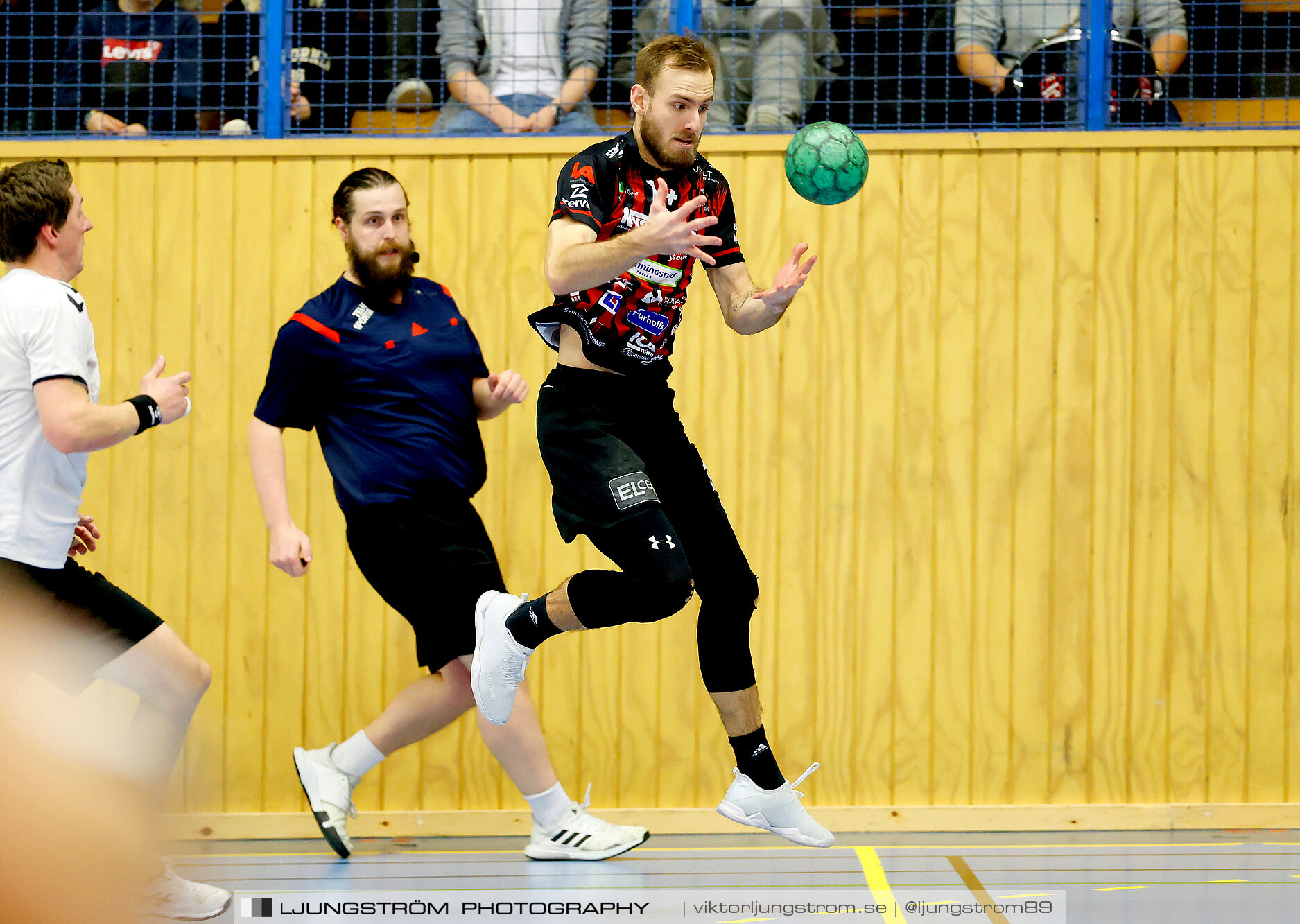 HK Country-HK Guldkroken 25-25,herr,Arena Skövde,Skövde,Sverige,Handboll,,2025,359387