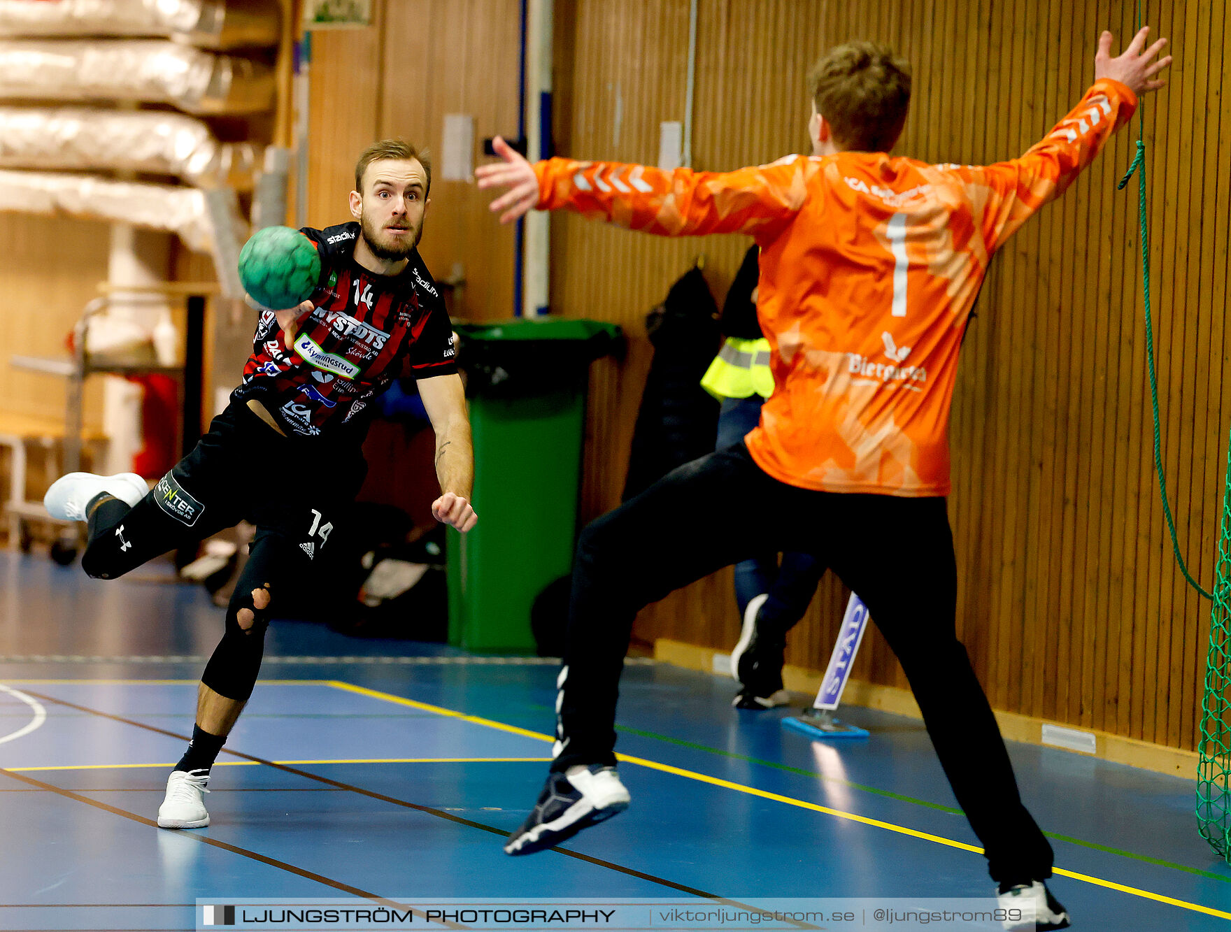 HK Country-HK Guldkroken 25-25,herr,Arena Skövde,Skövde,Sverige,Handboll,,2025,359393