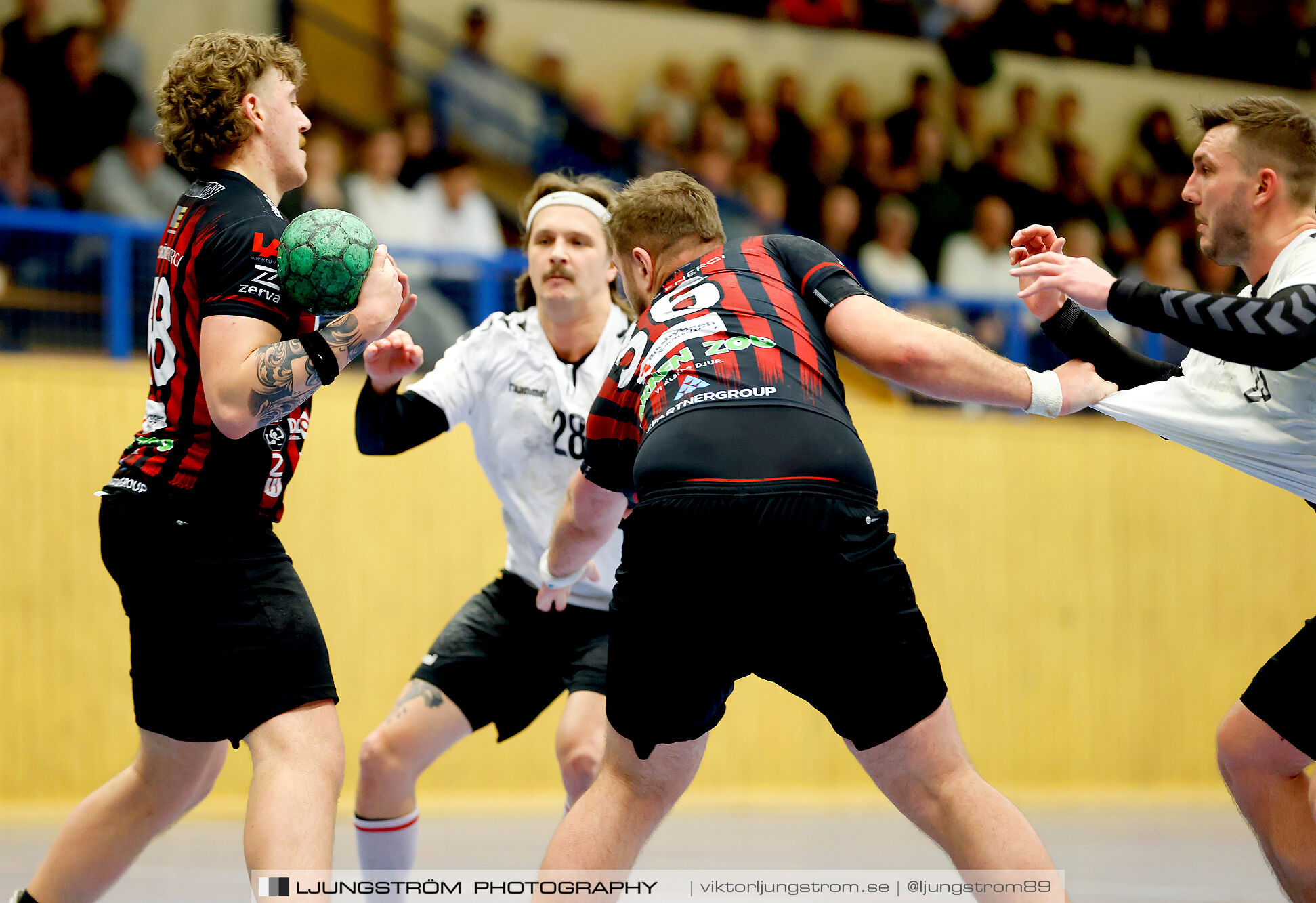 HK Country-HK Guldkroken 25-25,herr,Arena Skövde,Skövde,Sverige,Handboll,,2025,359454