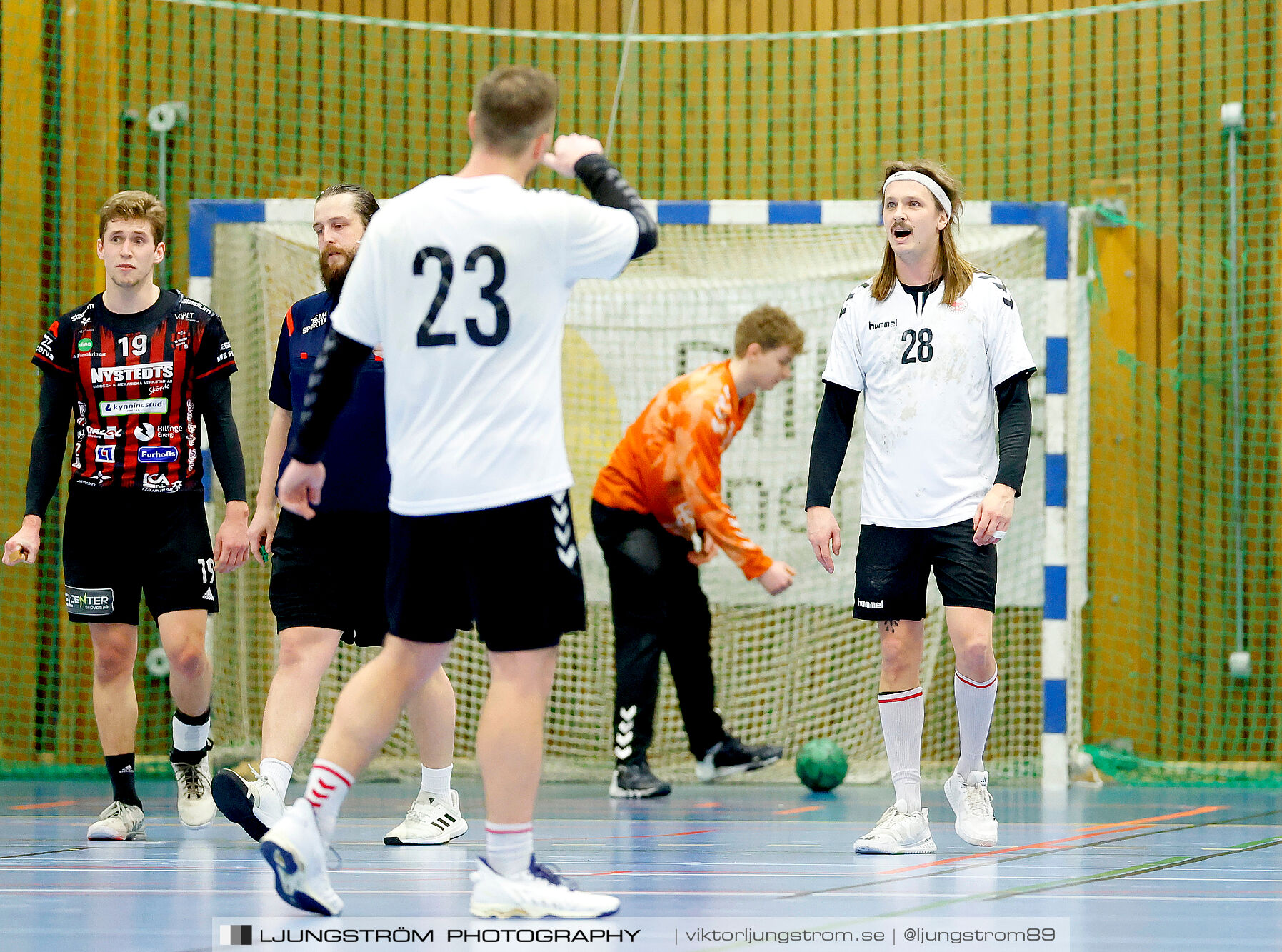 HK Country-HK Guldkroken 25-25,herr,Arena Skövde,Skövde,Sverige,Handboll,,2025,359462