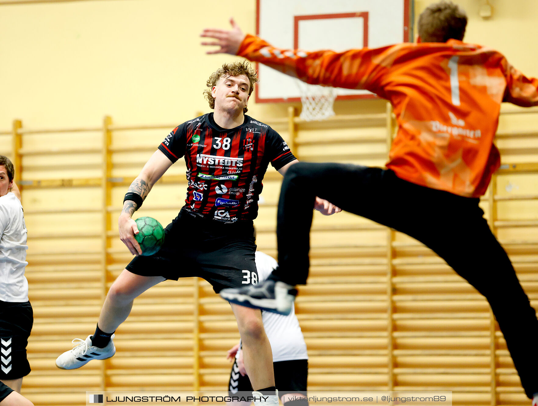 HK Country-HK Guldkroken 25-25,herr,Arena Skövde,Skövde,Sverige,Handboll,,2025,359536
