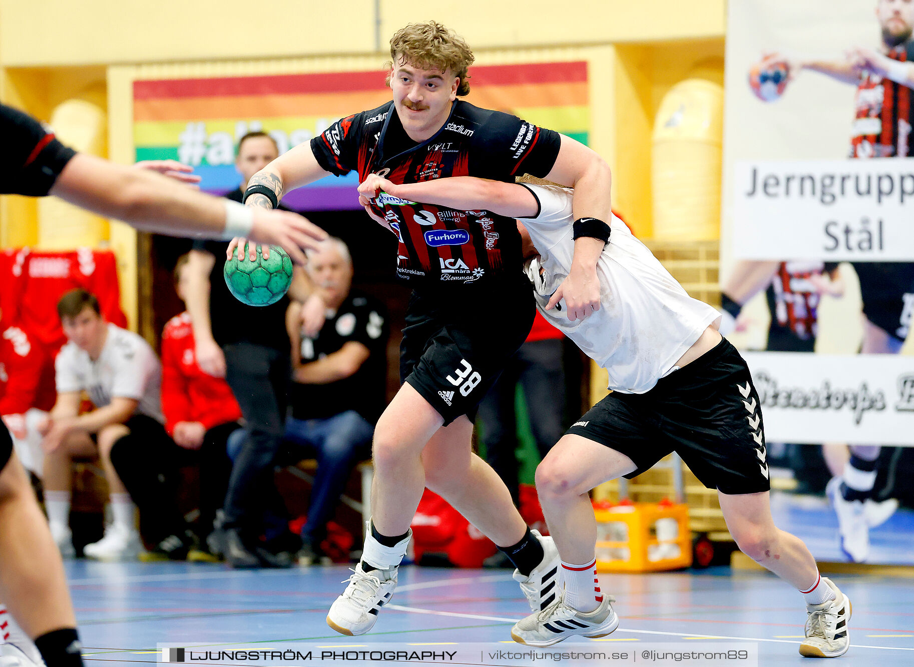 HK Country-HK Guldkroken 25-25,herr,Arena Skövde,Skövde,Sverige,Handboll,,2025,359547