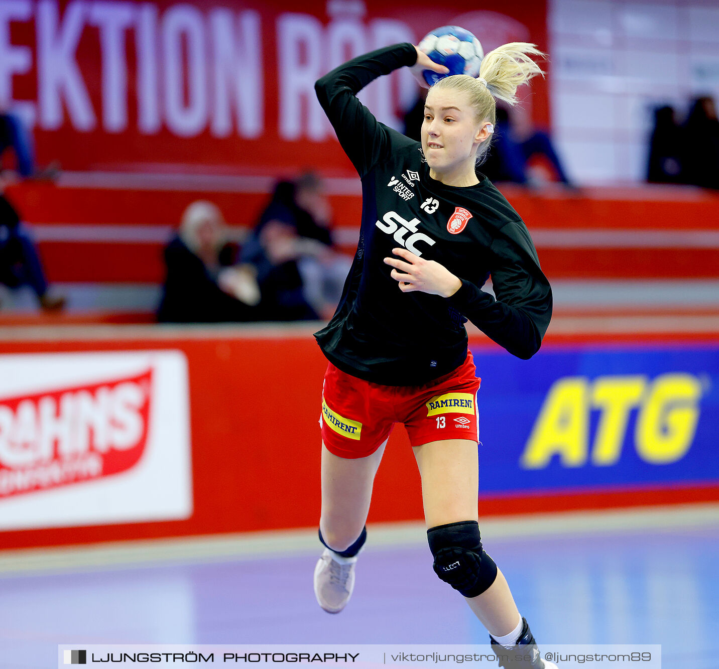 Skövde HF-IF Hallby HK 31-23,dam,Skövde Idrottshall,Skövde,Sverige,Handboll,,2025,359761