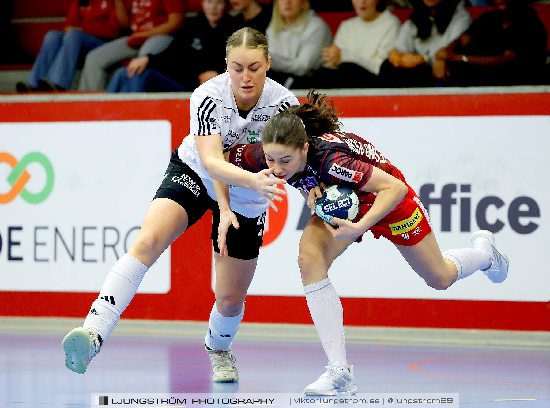 Skövde HF-Kungälvs HK 25-26,dam,Skövde Idrottshall,Skövde,Sverige,Handboll,,2025,362061