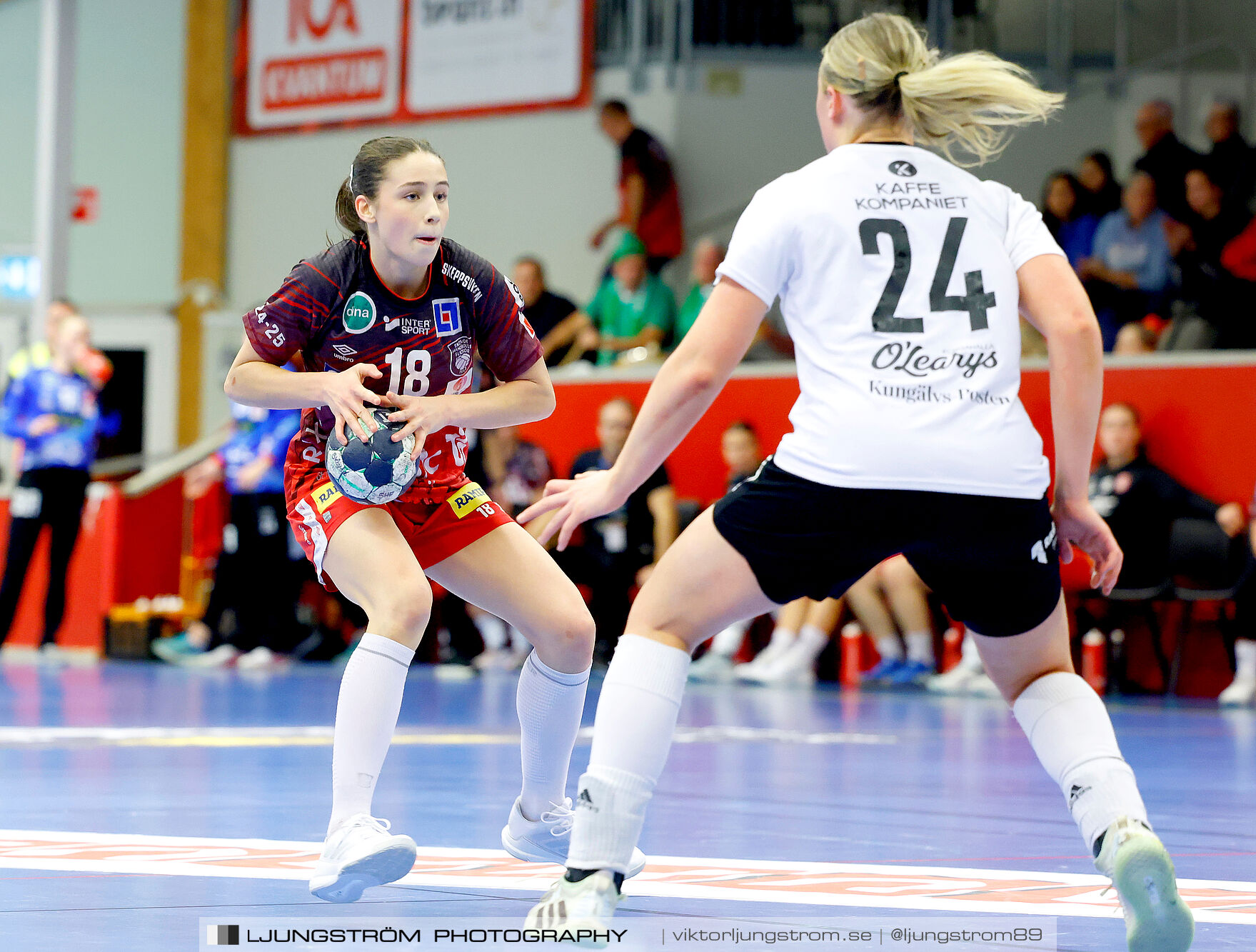 Skövde HF-Kungälvs HK 25-26,dam,Skövde Idrottshall,Skövde,Sverige,Handboll,,2025,362212