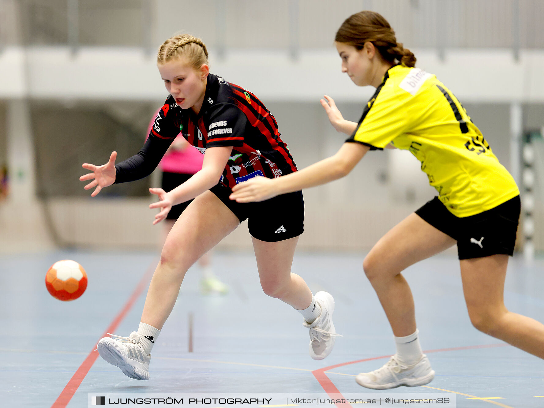 USM F14 Steg 3 HK Country Svart-Eslövs IK 23-19,dam,Kavelbro Arena Skövde,Skövde,Sverige,Ungdoms-SM,Handboll,2025,362320