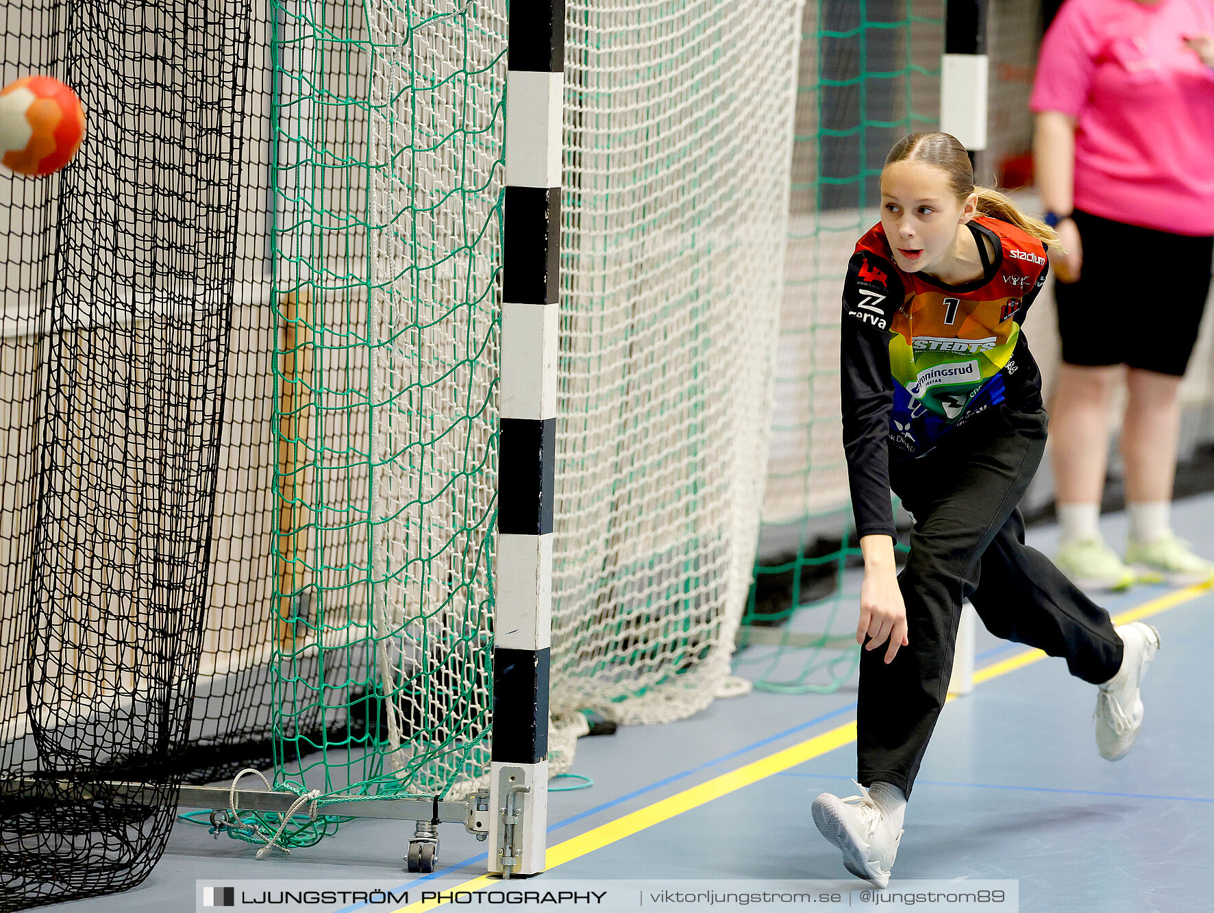 USM F14 Steg 3 HK Country Svart-Eslövs IK 23-19,dam,Kavelbro Arena Skövde,Skövde,Sverige,Ungdoms-SM,Handboll,2025,362344