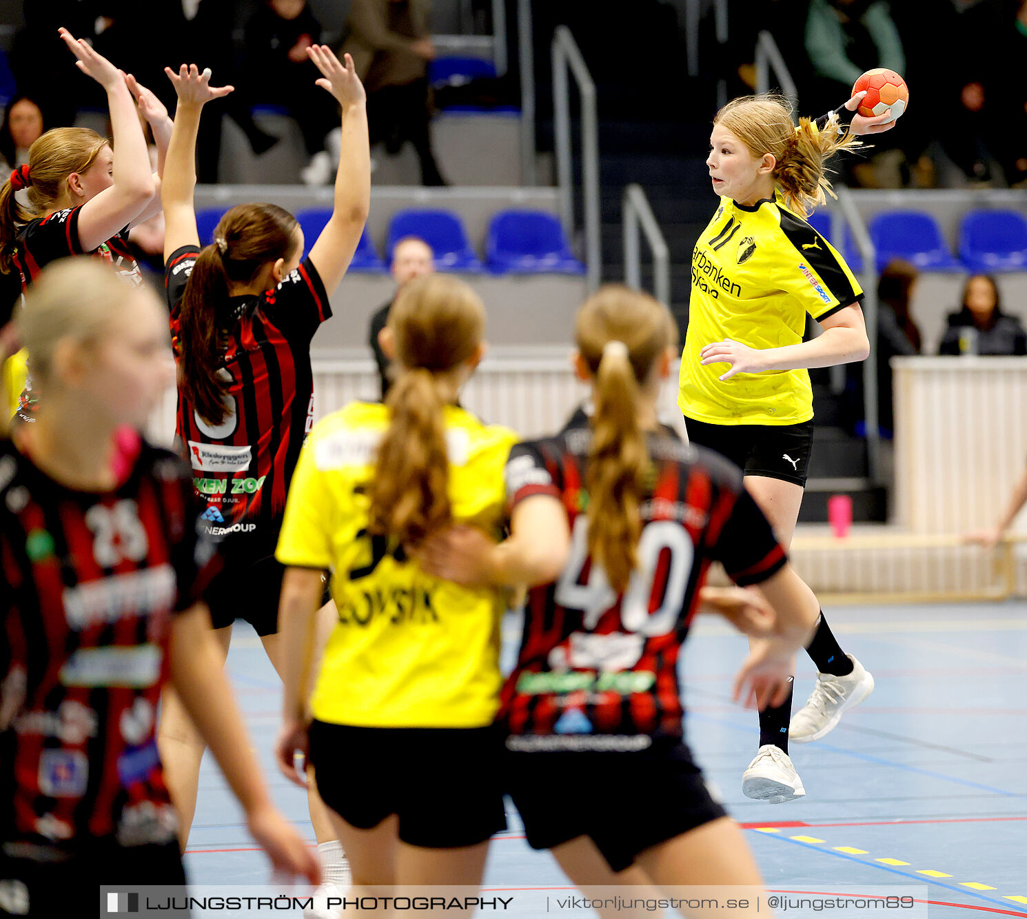 USM F14 Steg 3 HK Country Svart-Eslövs IK 23-19,dam,Kavelbro Arena Skövde,Skövde,Sverige,Ungdoms-SM,Handboll,2025,362346