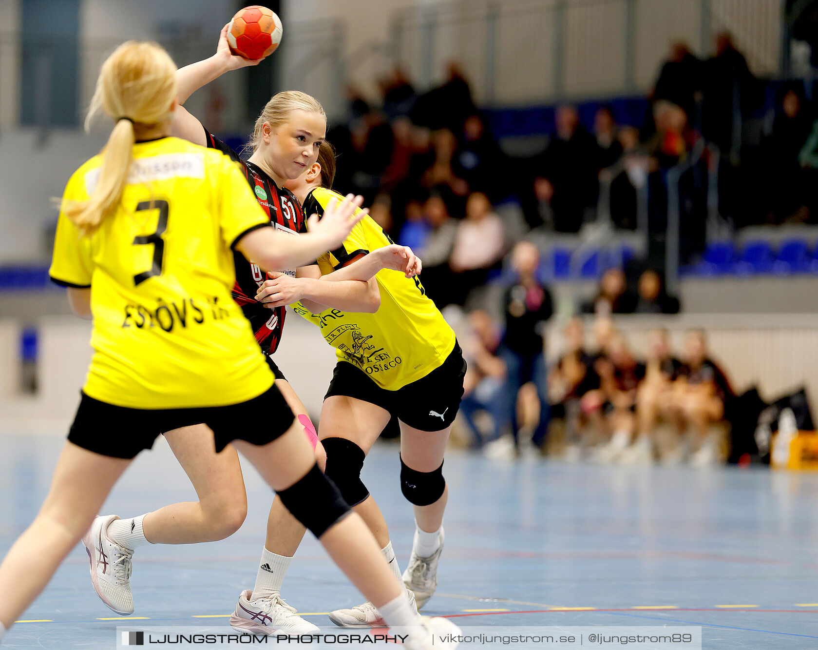 USM F14 Steg 3 HK Country Svart-Eslövs IK 23-19,dam,Kavelbro Arena Skövde,Skövde,Sverige,Ungdoms-SM,Handboll,2025,362371